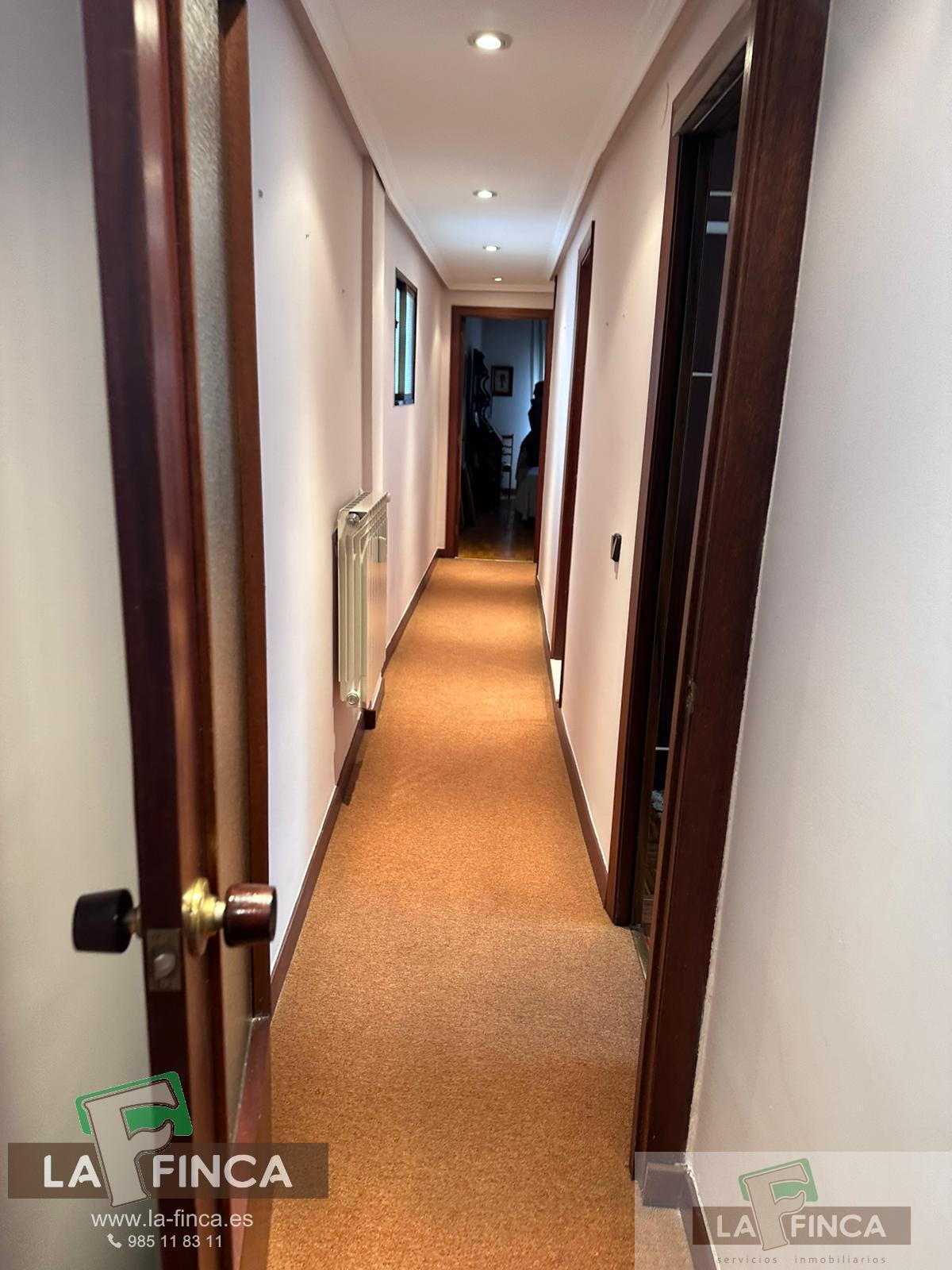 For sale of flat in Oviedo