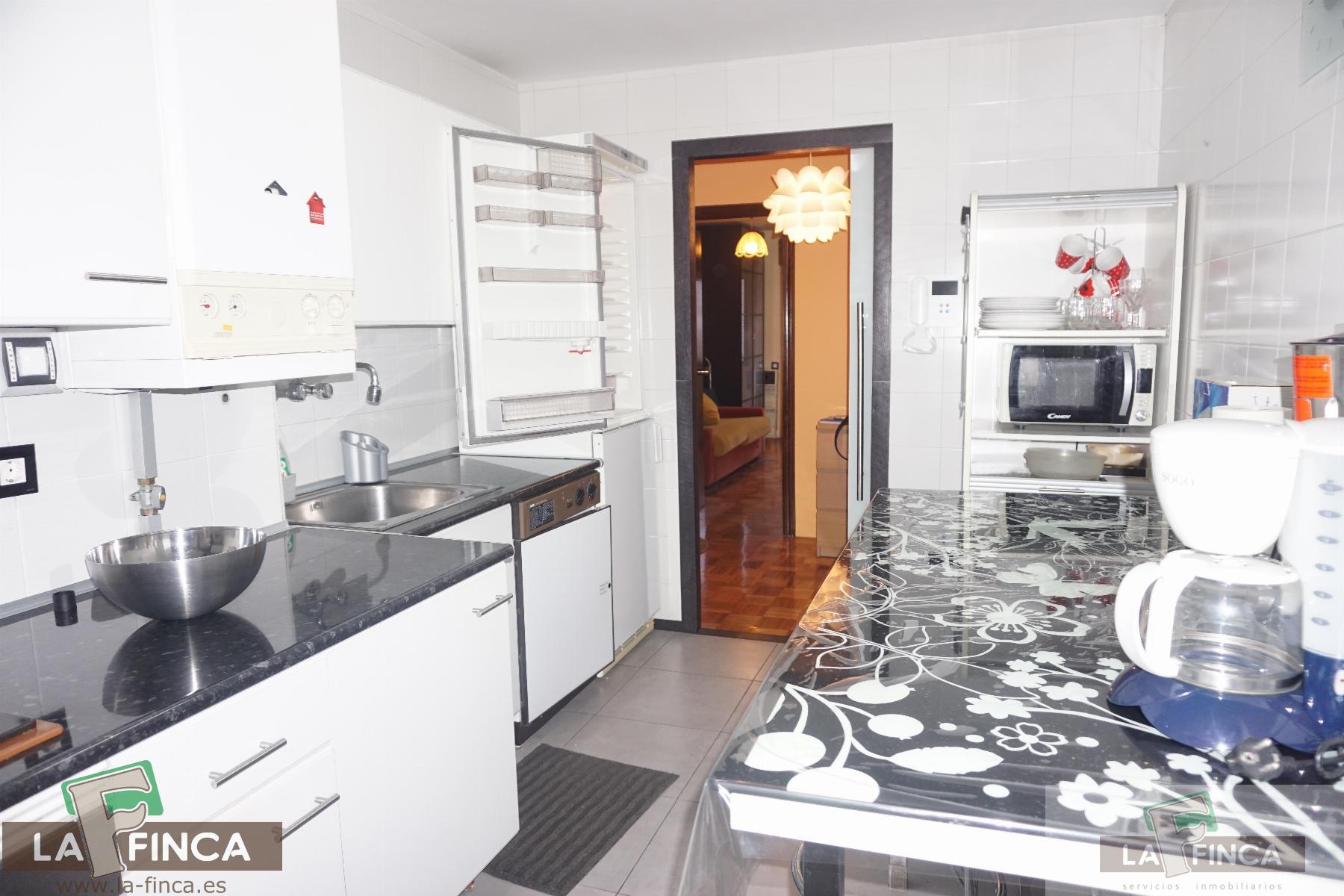 For sale of flat in Oviedo
