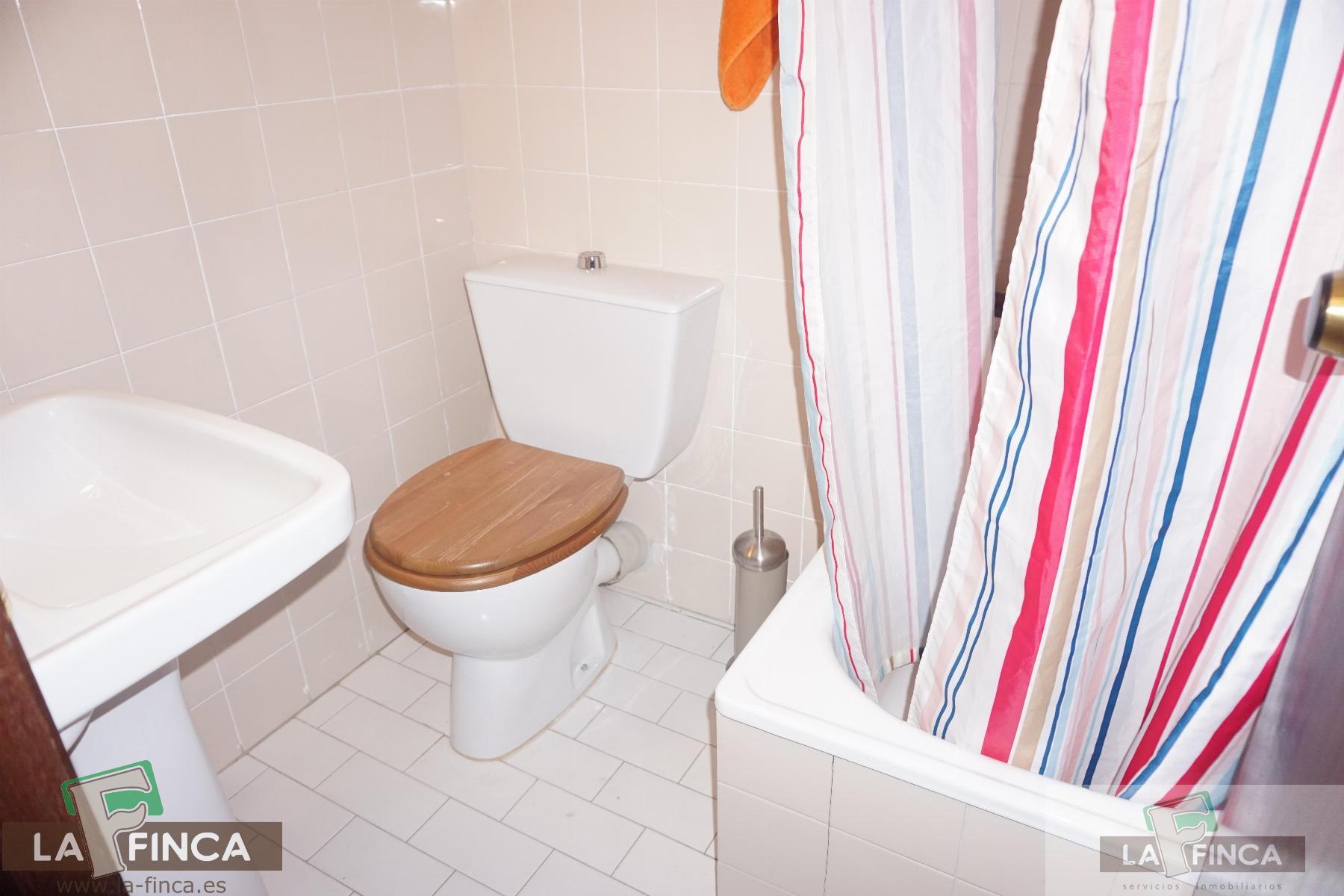 For sale of flat in Oviedo