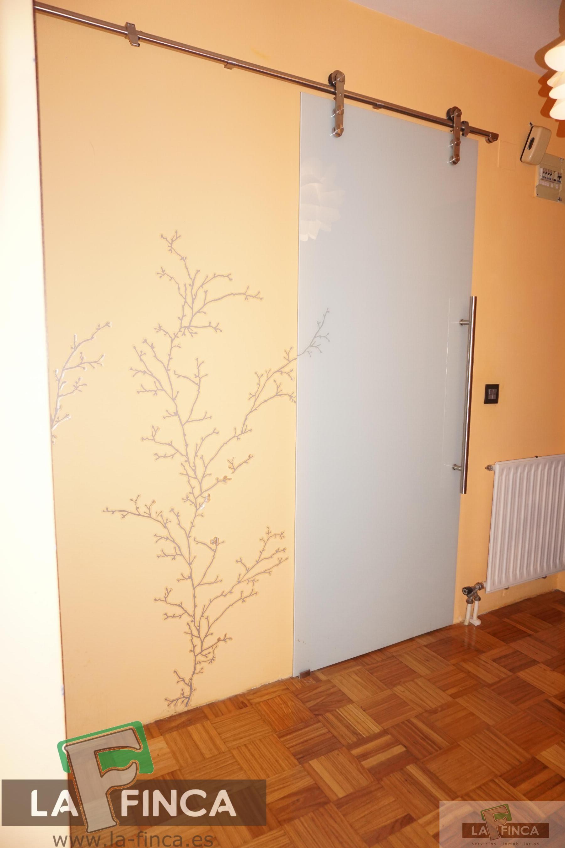 For sale of flat in Oviedo