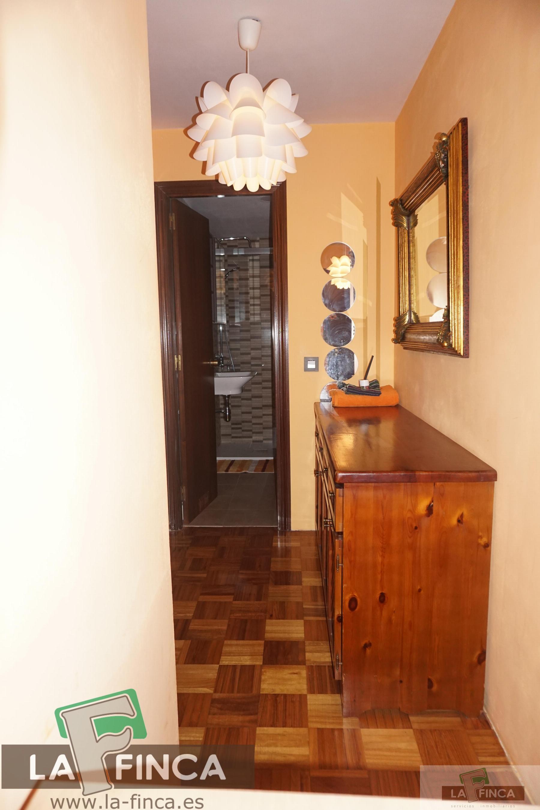 For sale of flat in Oviedo