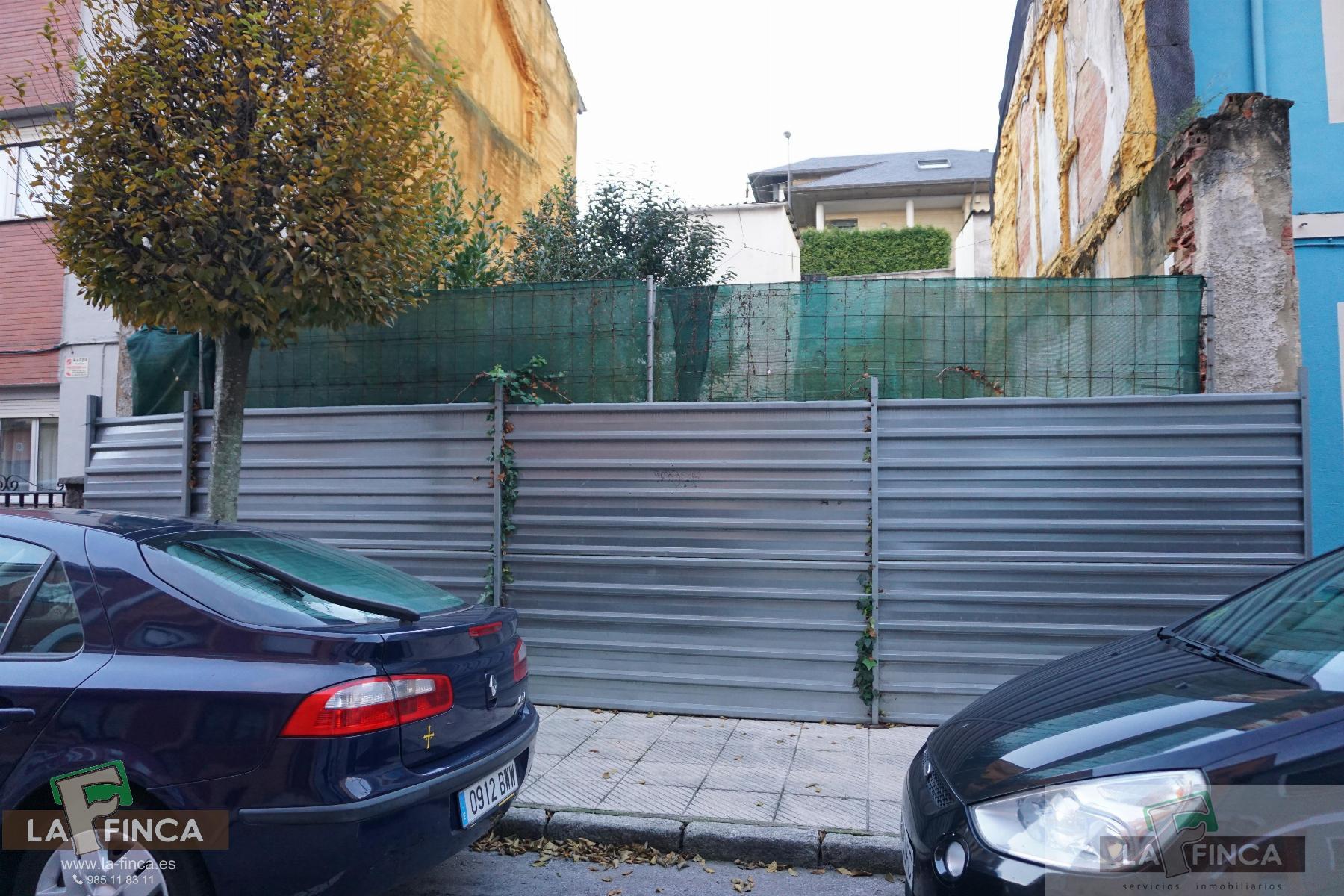 For sale of land in Oviedo