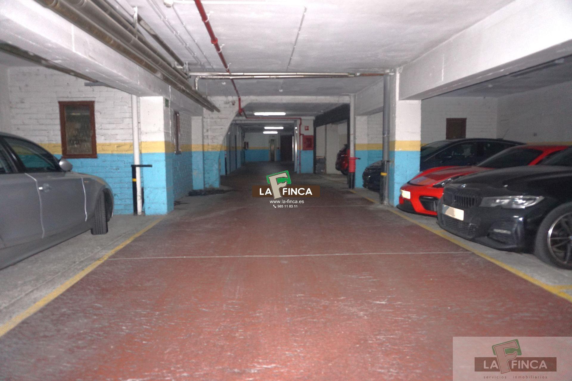 For sale of garage in Oviedo