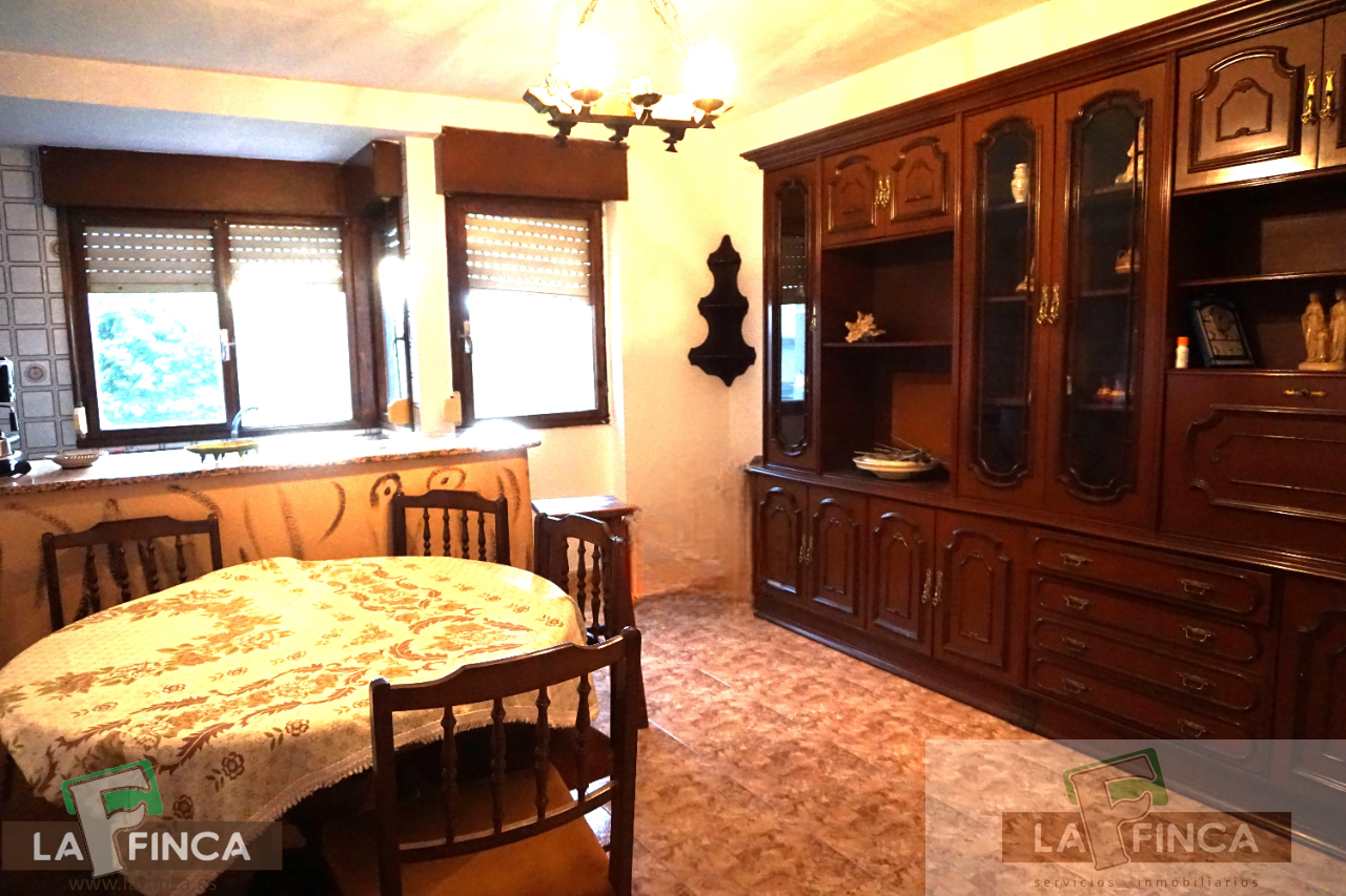 For sale of flat in Llanera