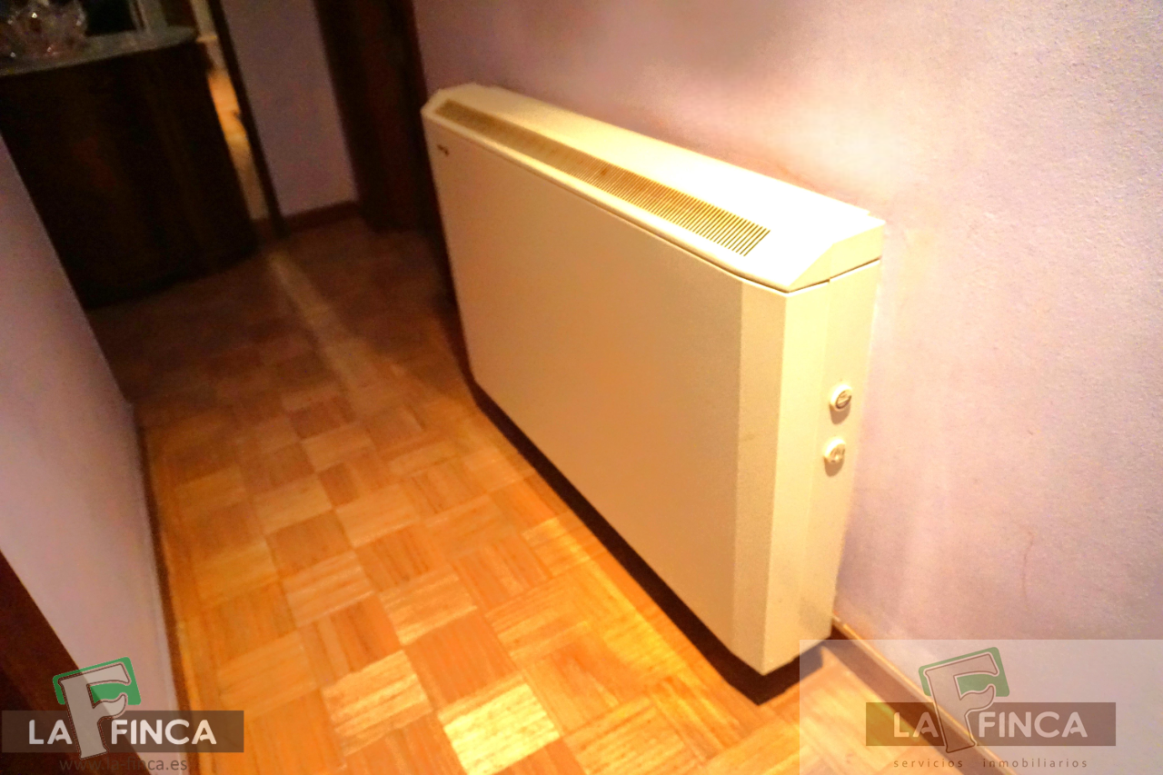 For sale of flat in Llanera