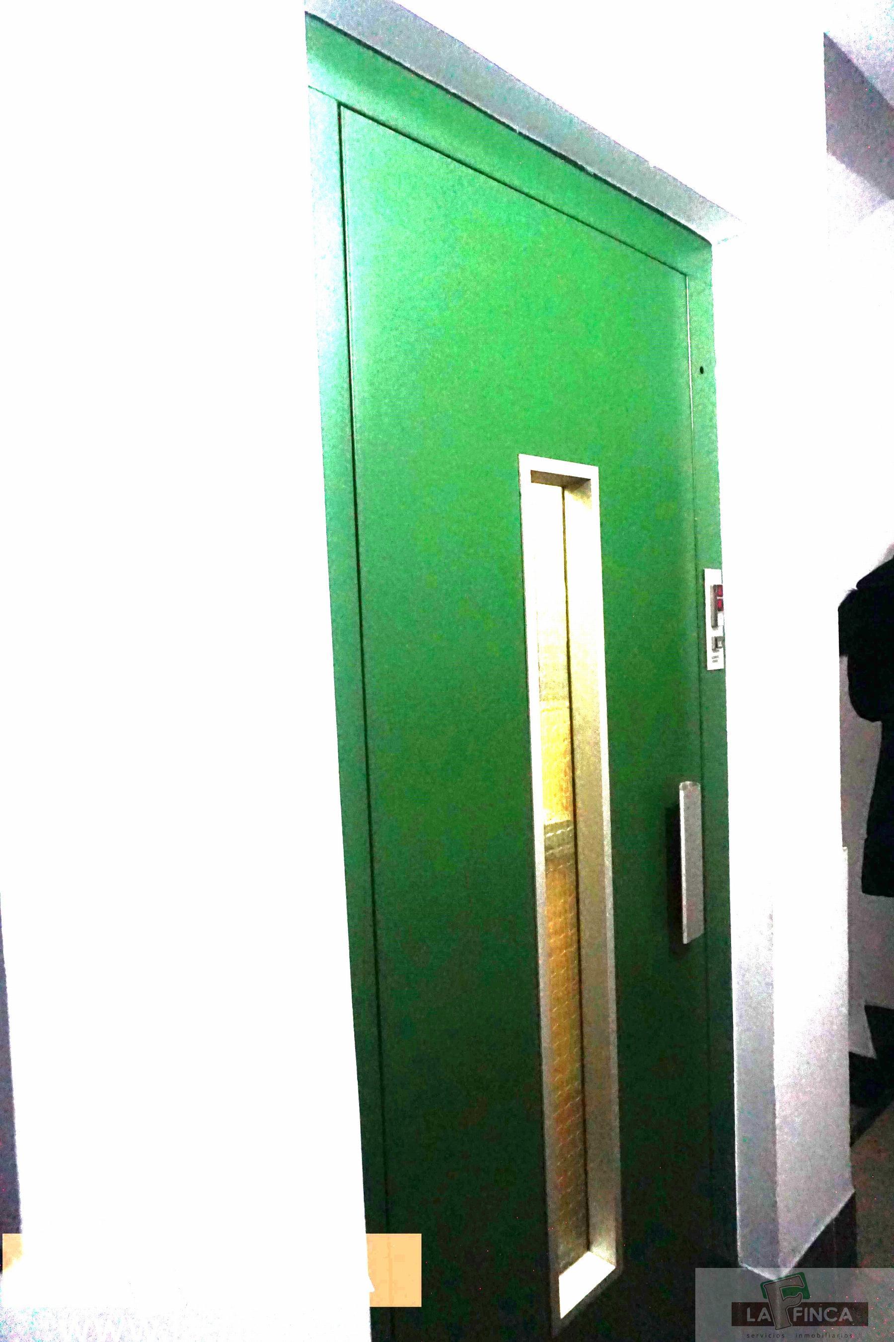 For sale of flat in Oviedo