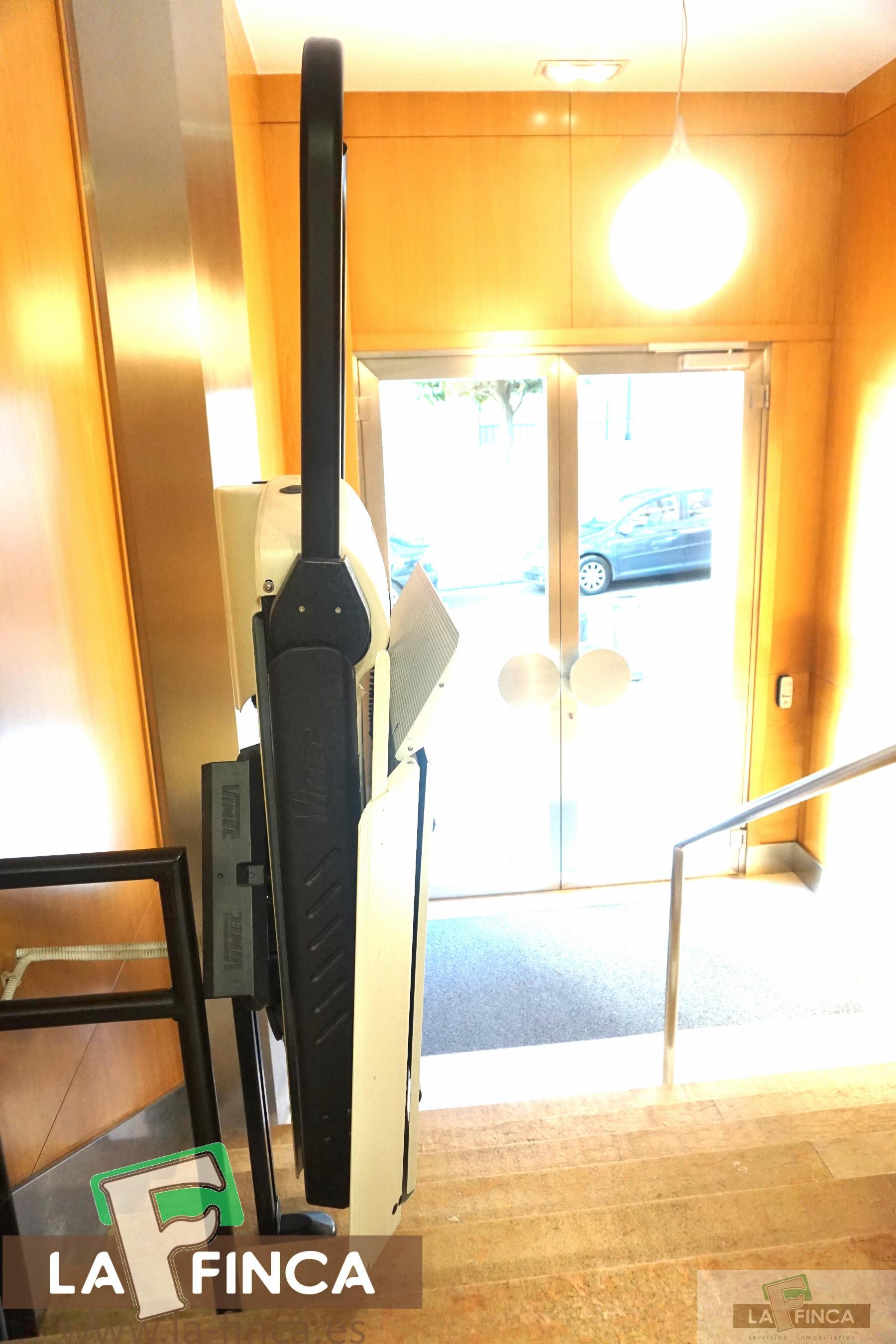 For sale of flat in Oviedo