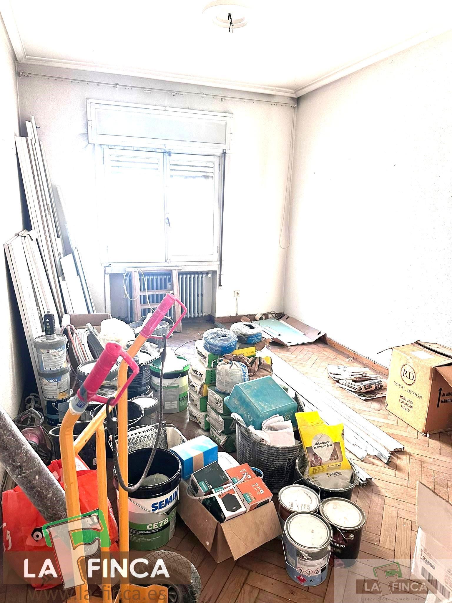 For sale of flat in Oviedo