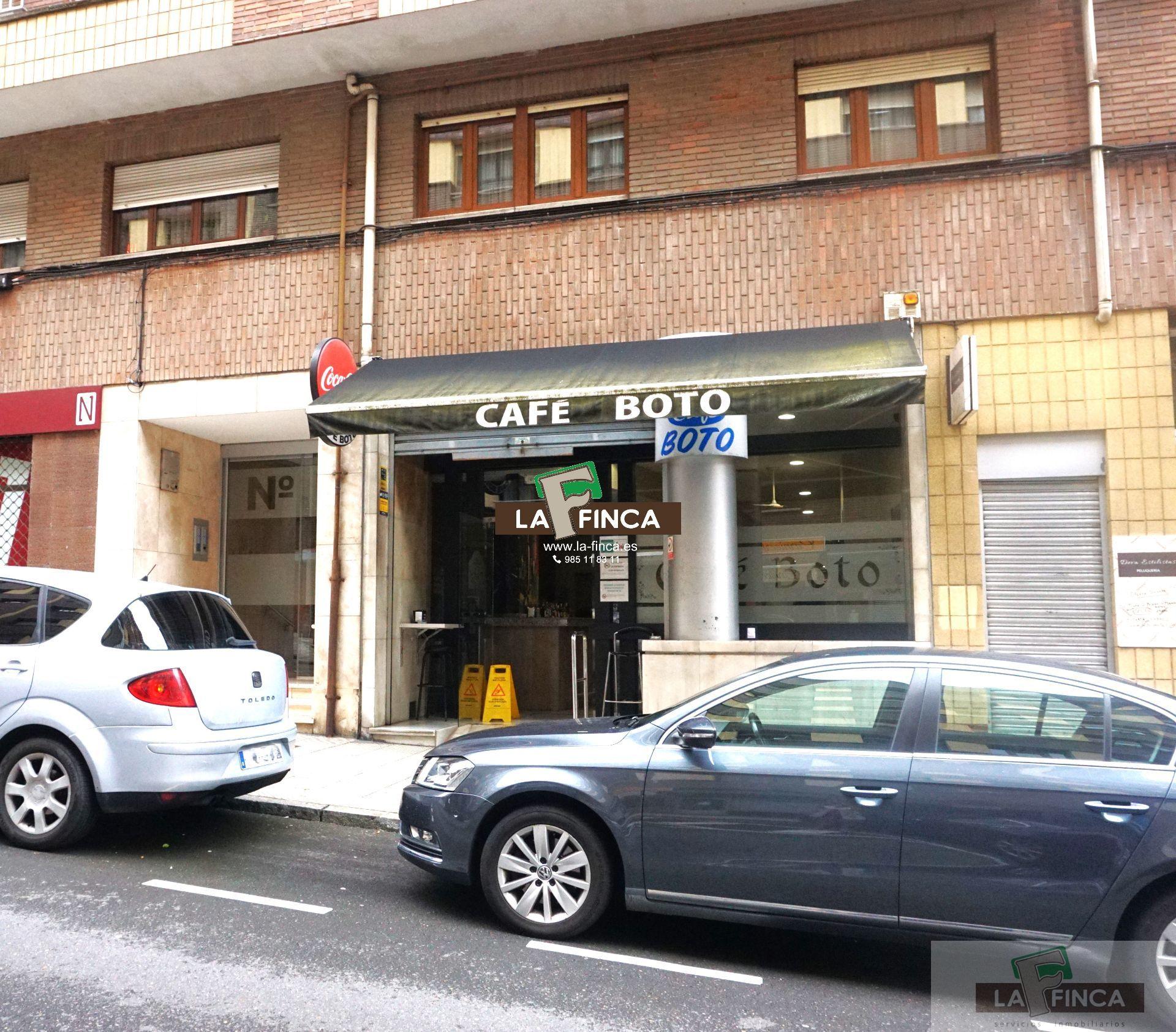 For sale of commercial in Oviedo