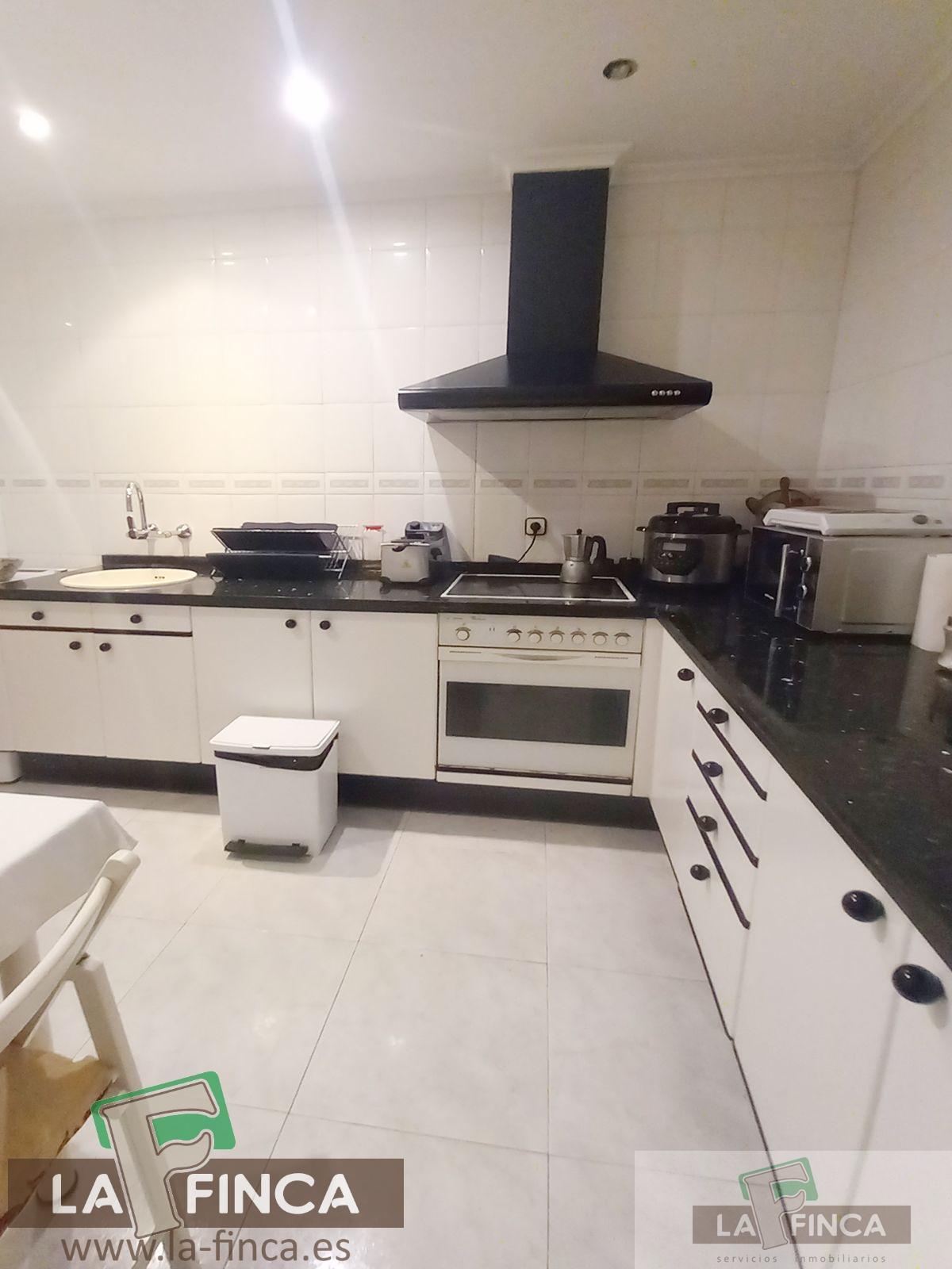 For sale of flat in Oviedo