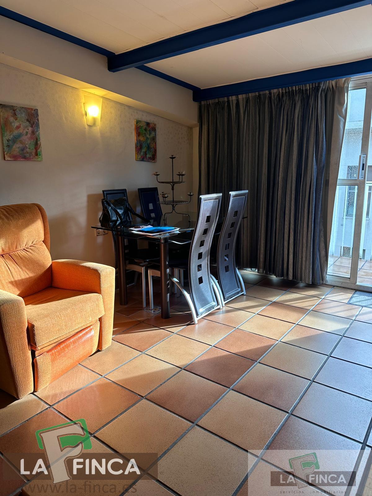 For sale of penthouse in Oviedo