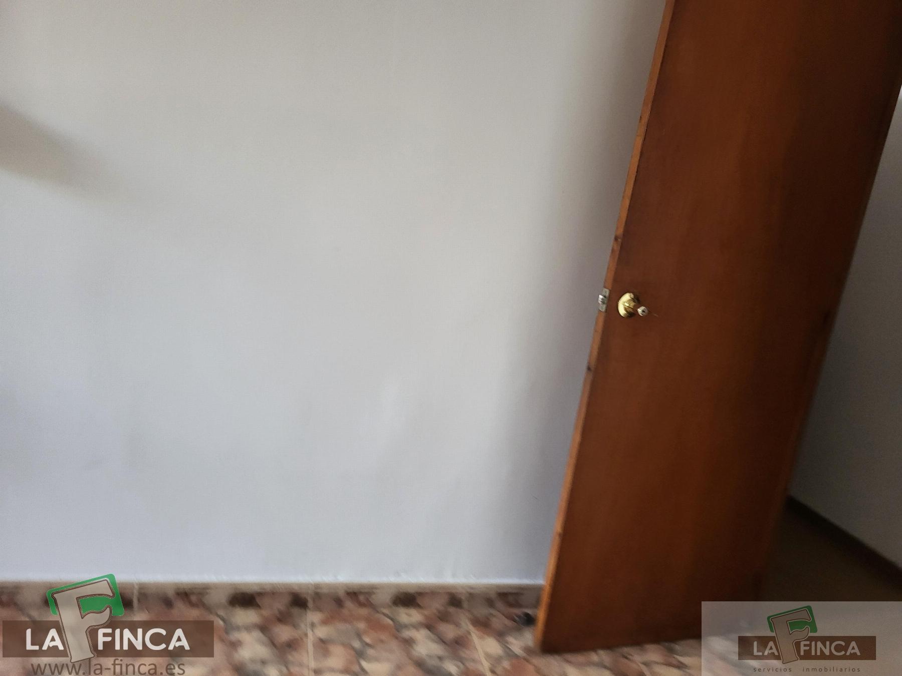 For sale of house in Cangas del Narcea