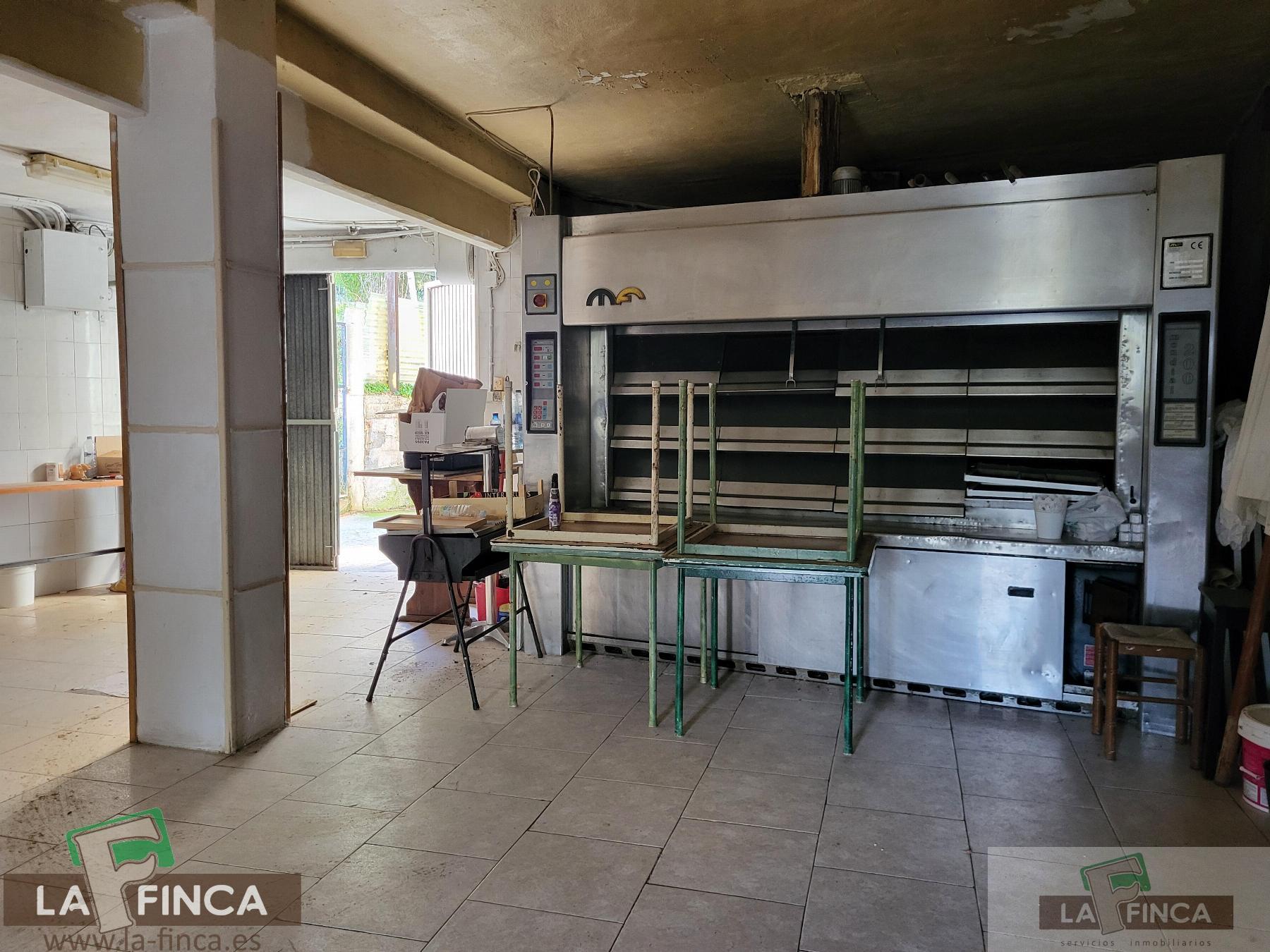 For sale of house in Cangas del Narcea