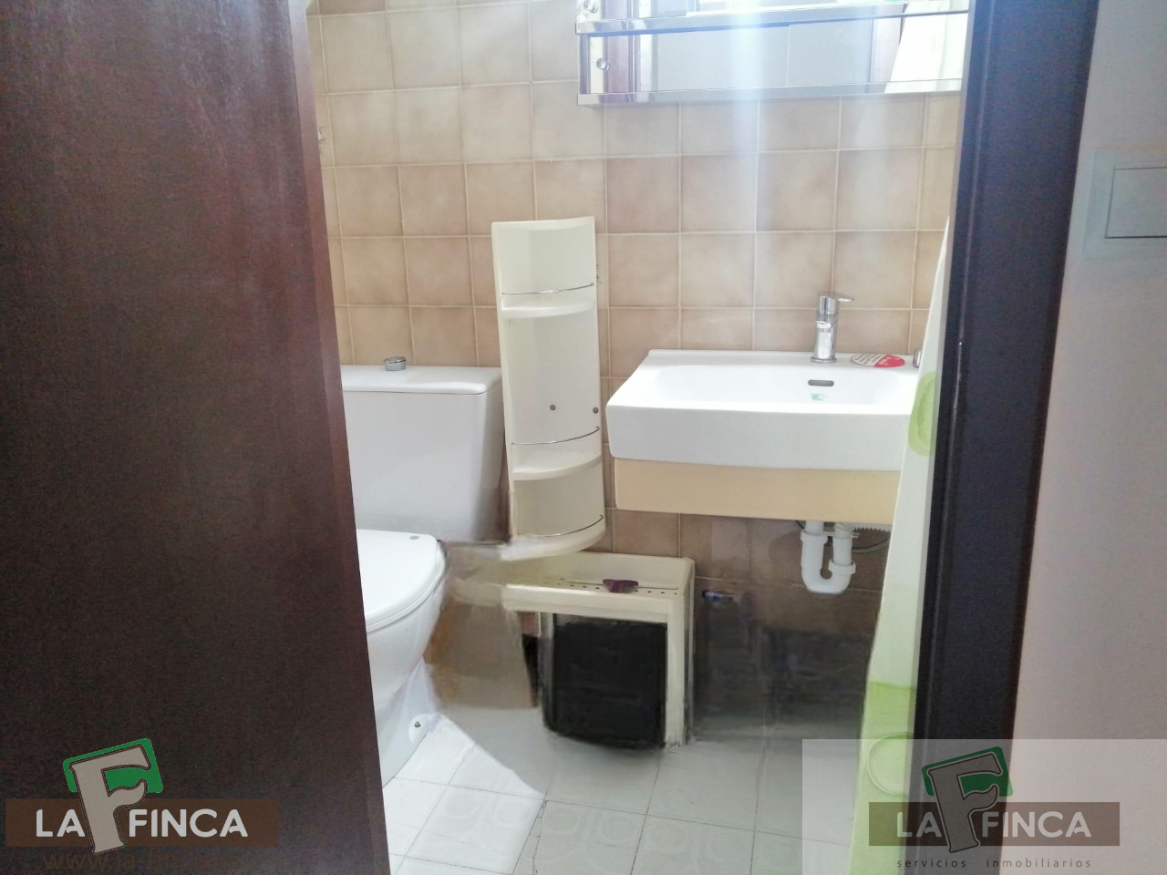 For sale of study in Oviedo
