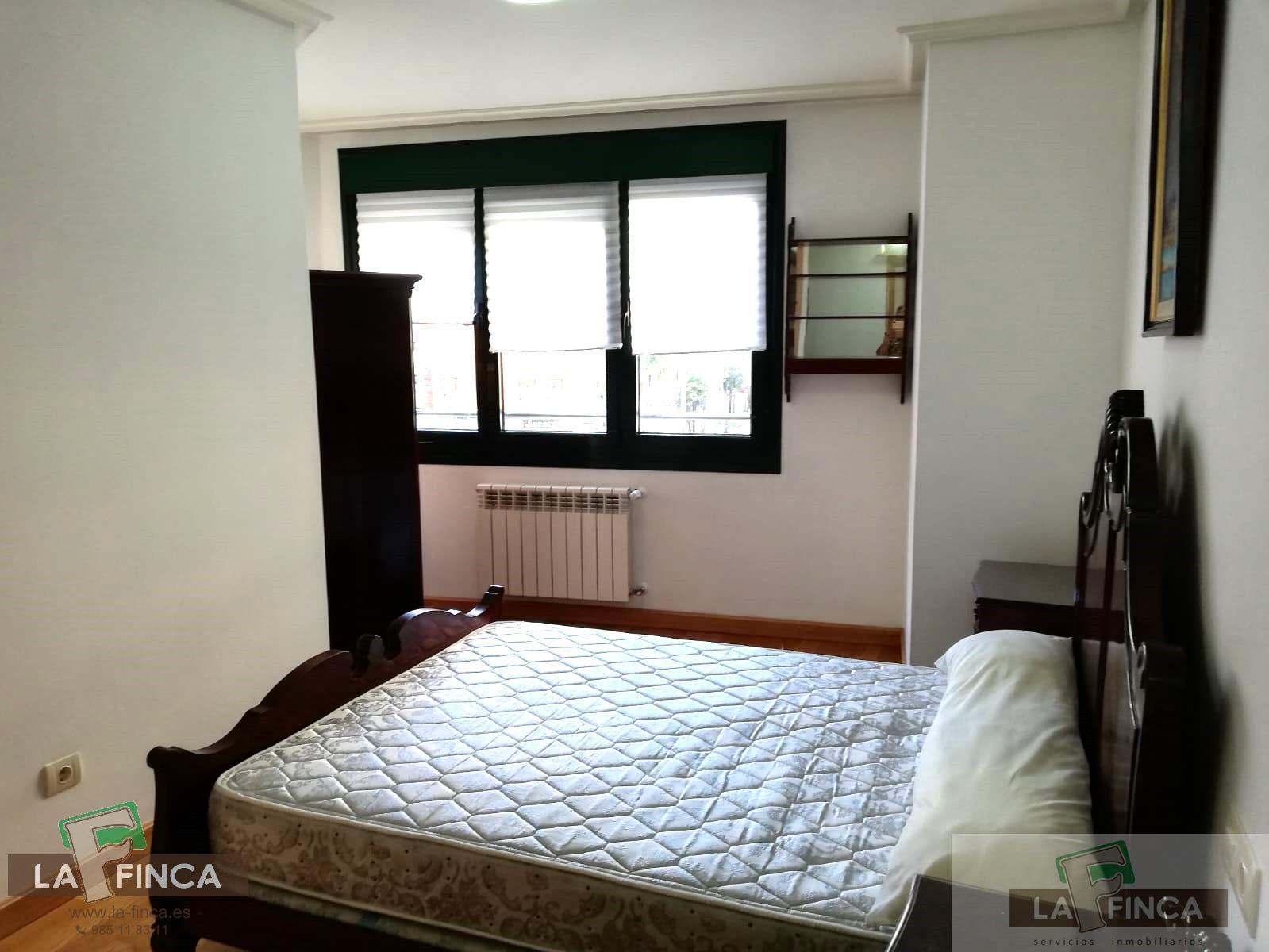 For sale of flat in Oviedo