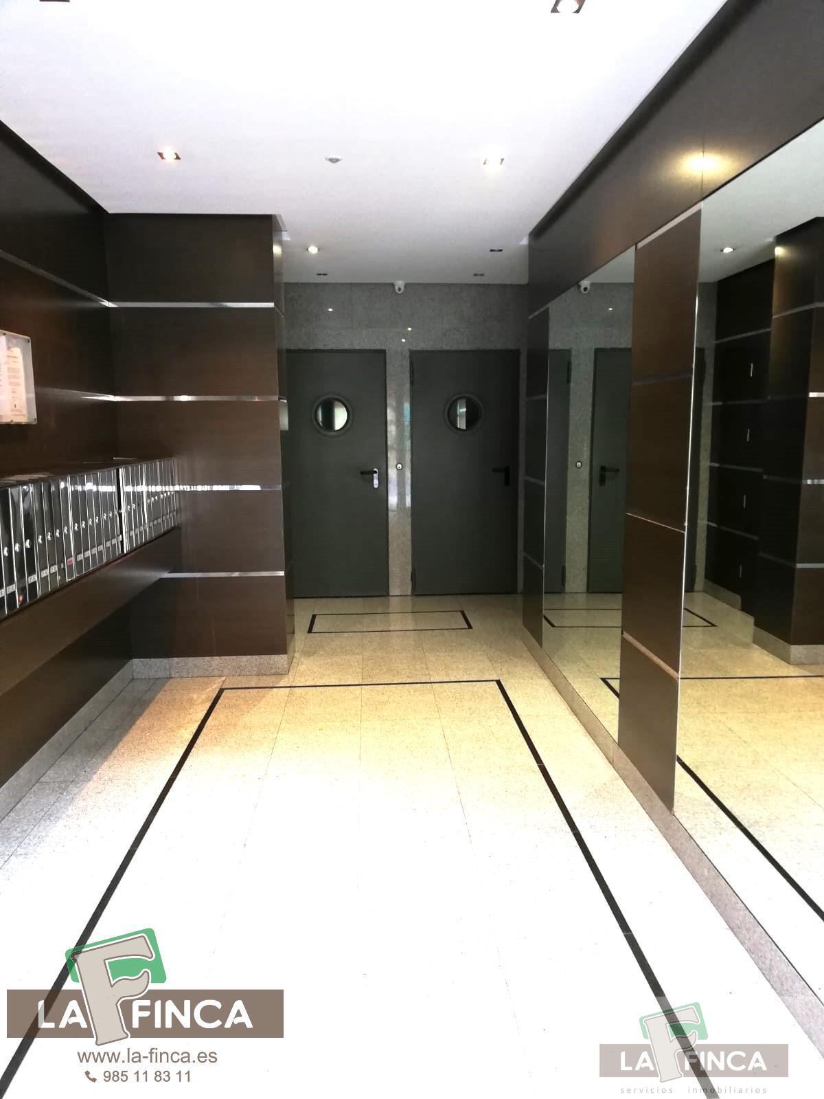 For sale of flat in Oviedo