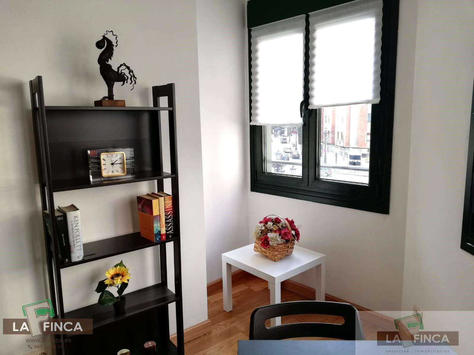For sale of flat in Oviedo