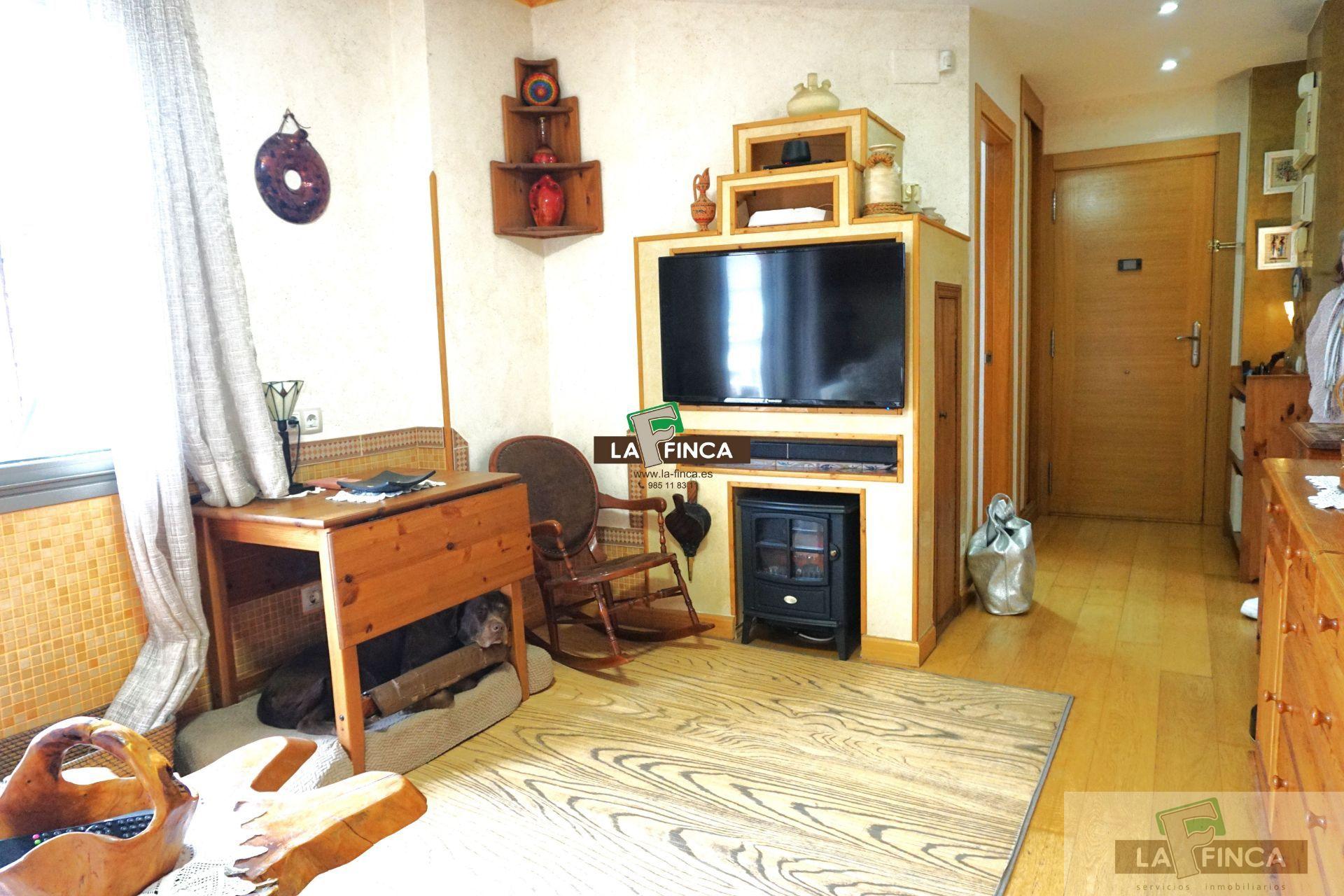 For sale of penthouse in Oviedo