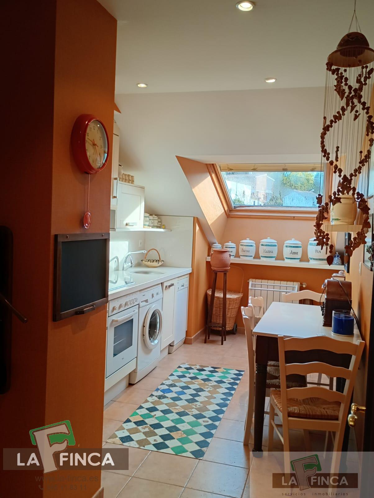 For sale of flat in Siero