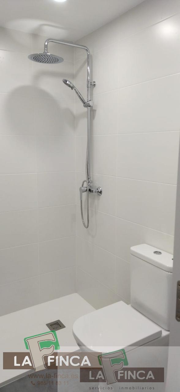 For sale of flat in Oviedo