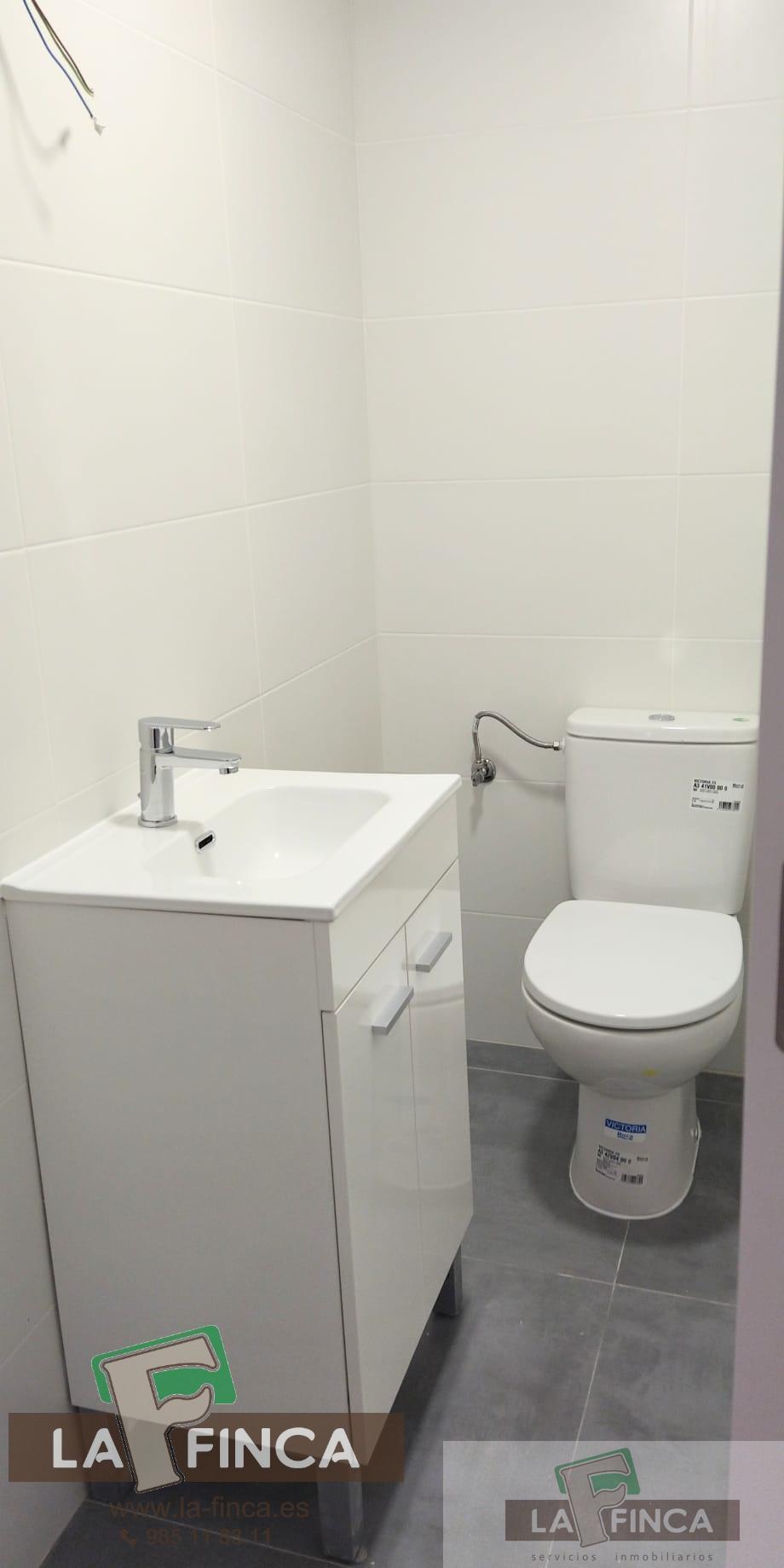 For sale of flat in Oviedo
