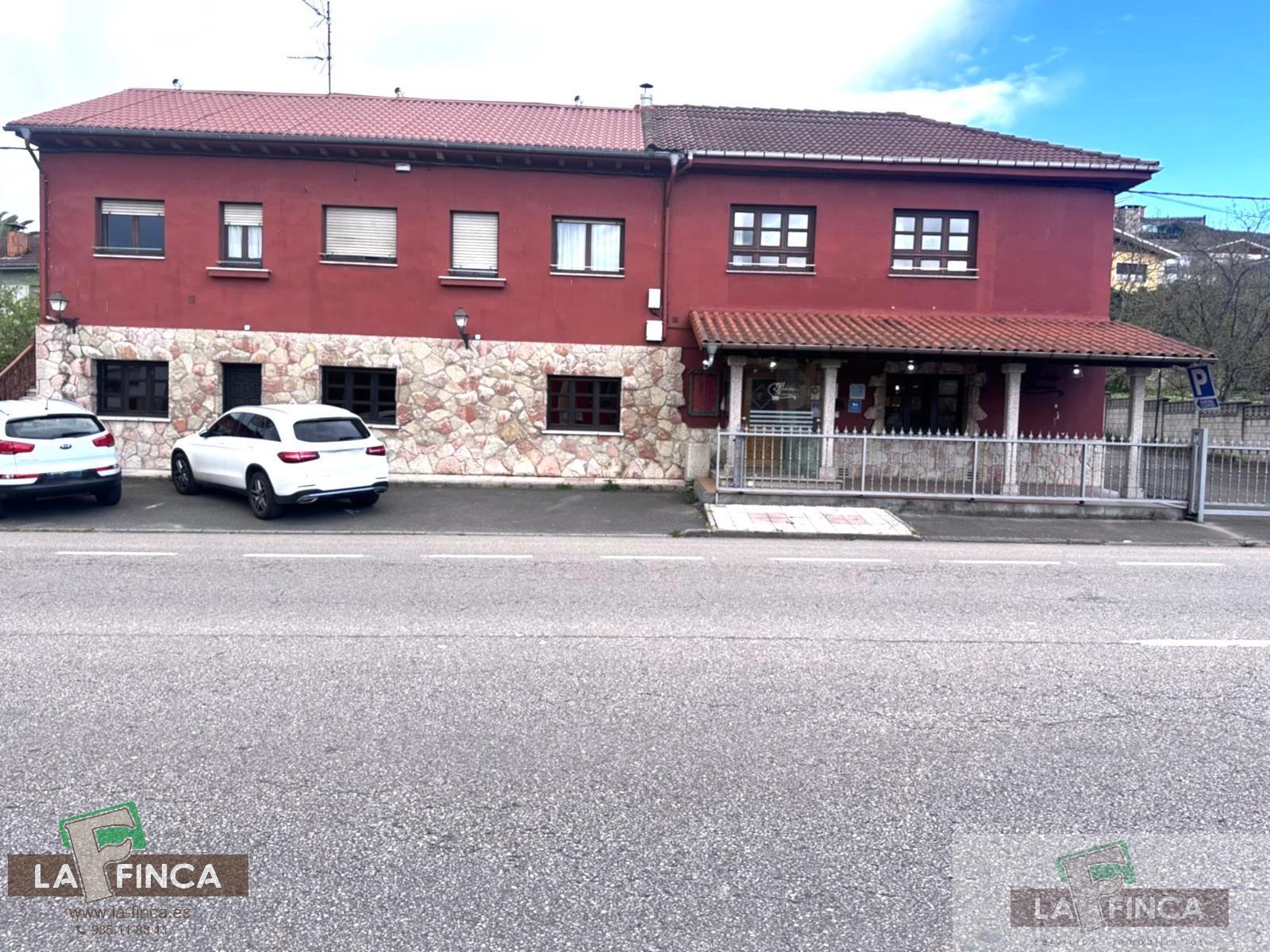 For sale of commercial in Oviedo