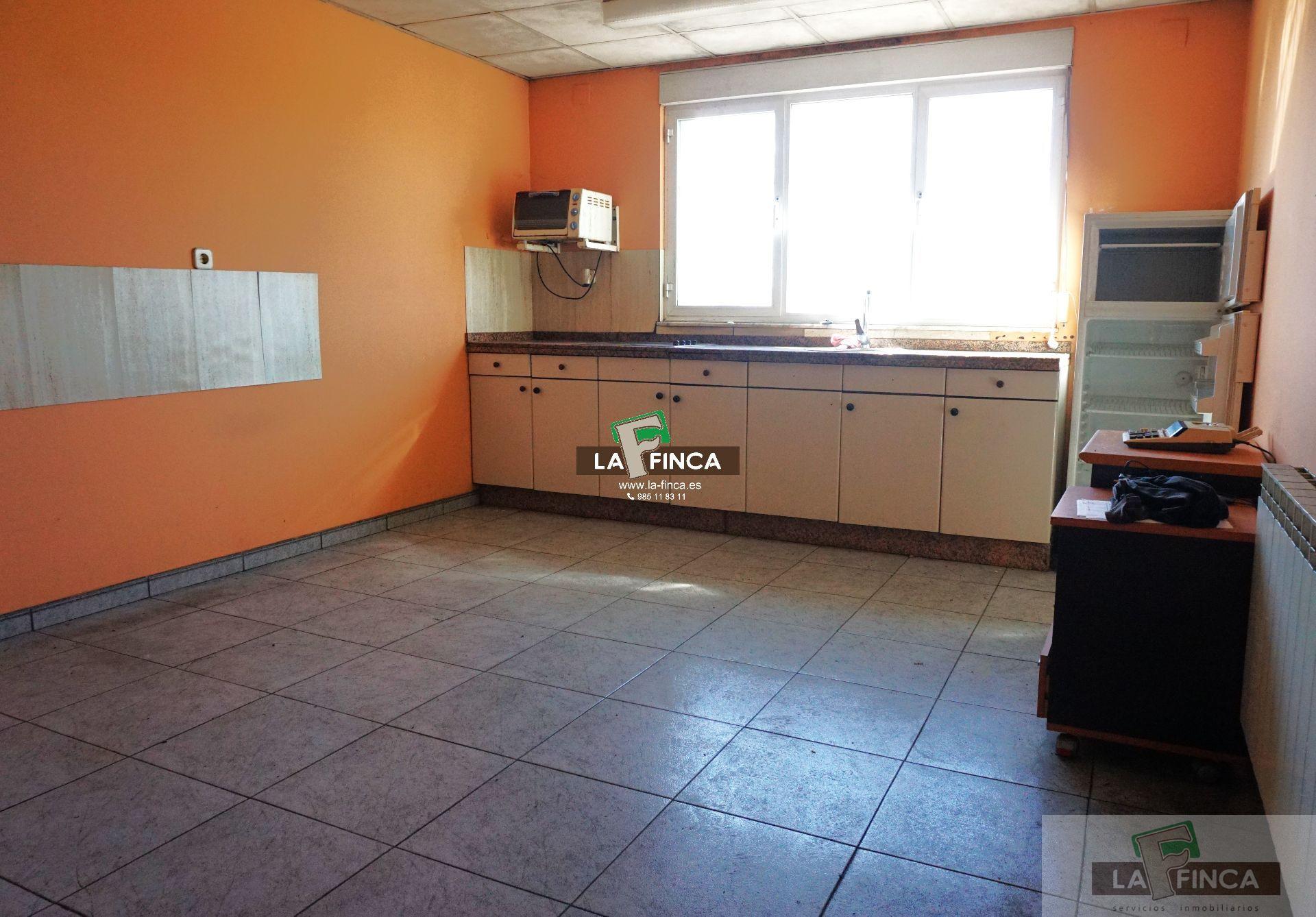 Venta de nave industrial en Siero