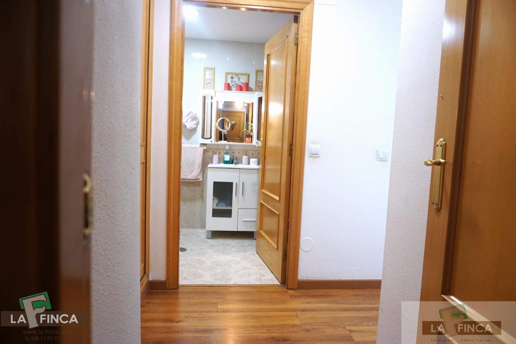 Venta de piso en Oviedo