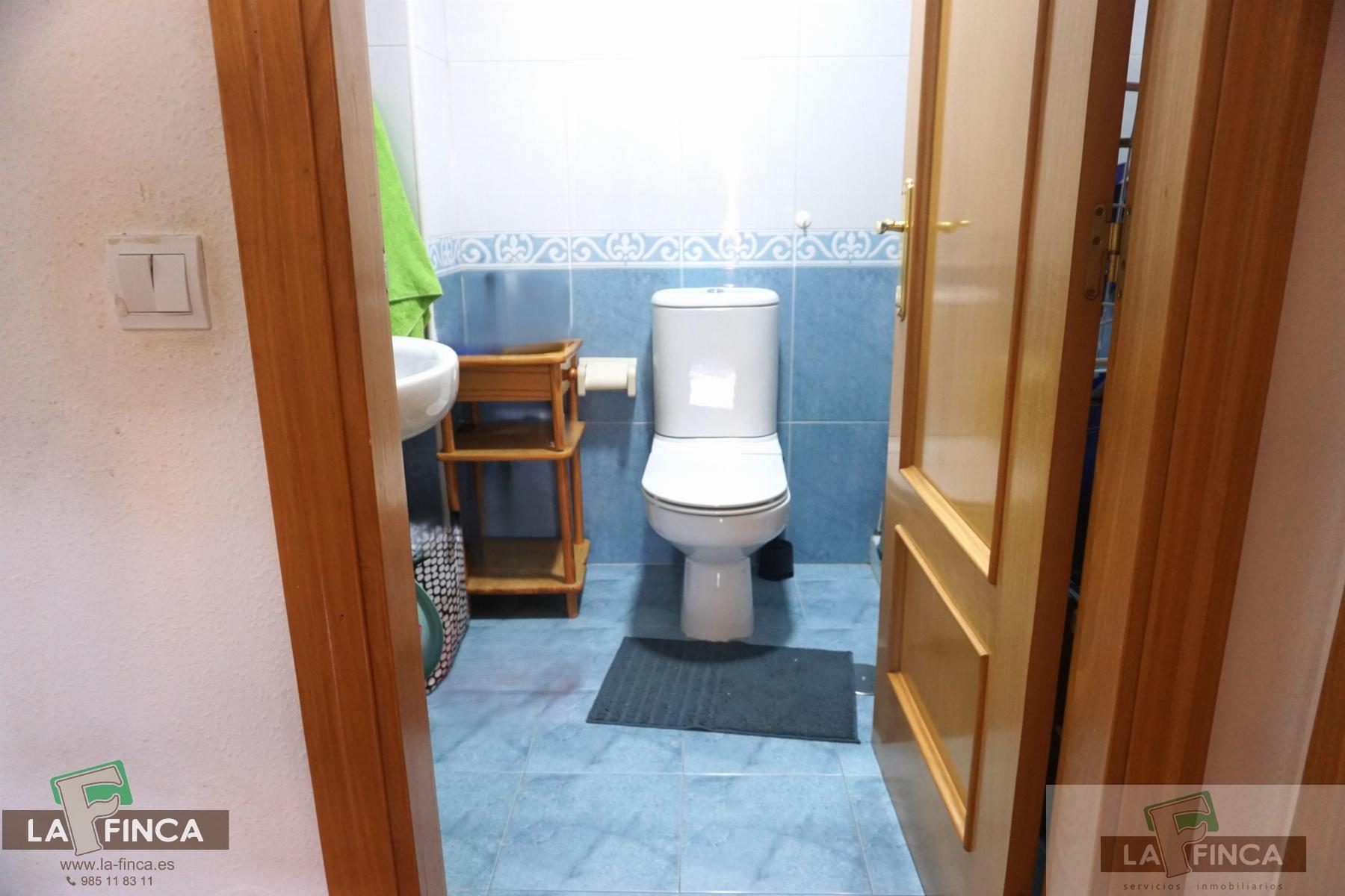 Venta de piso en Oviedo