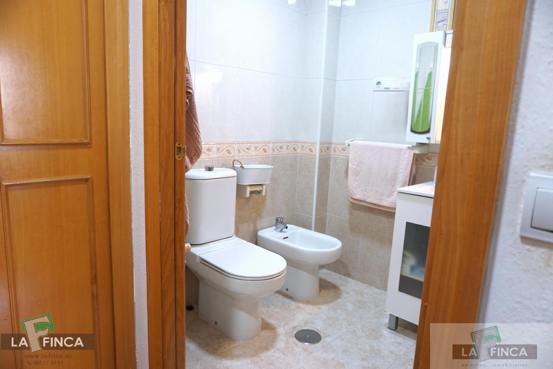 Venta de piso en Oviedo