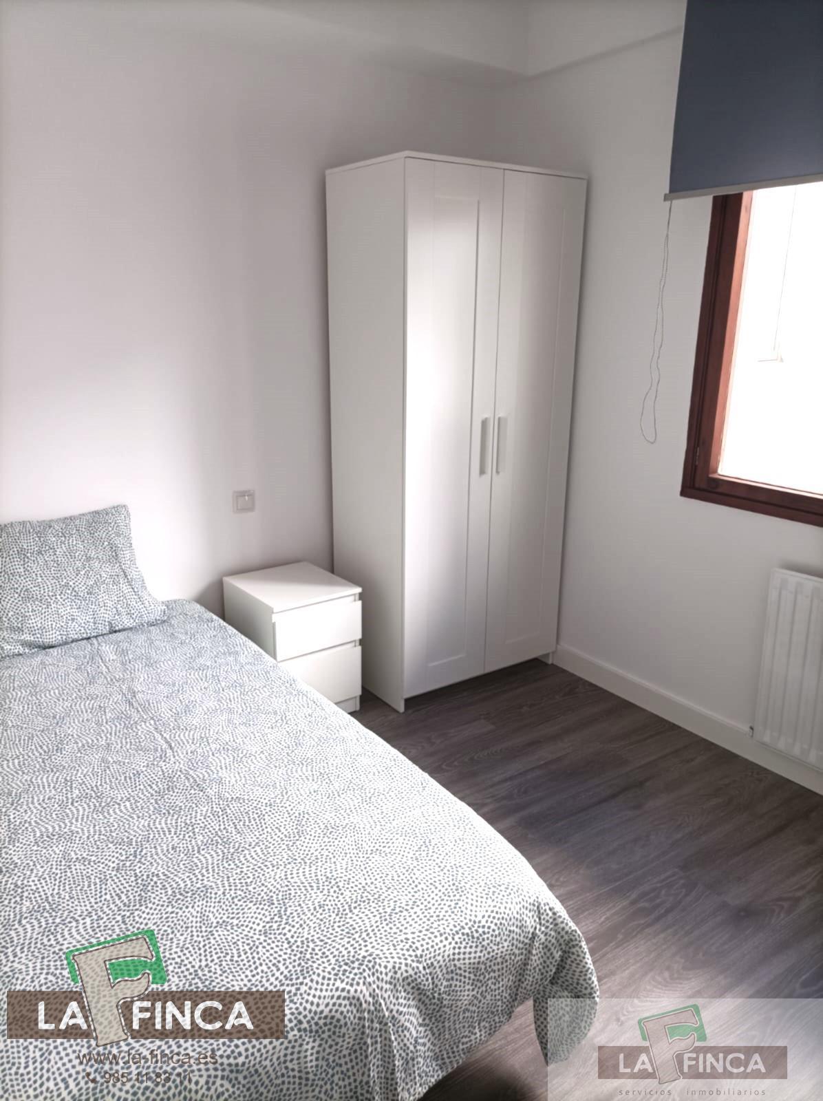 For sale of flat in Oviedo