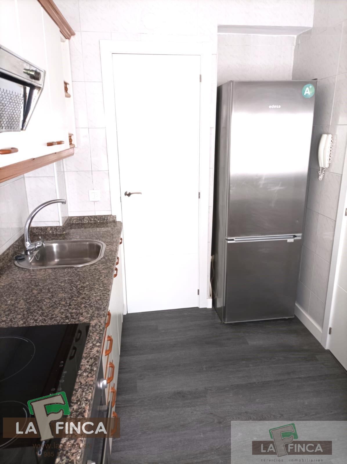 For sale of flat in Oviedo