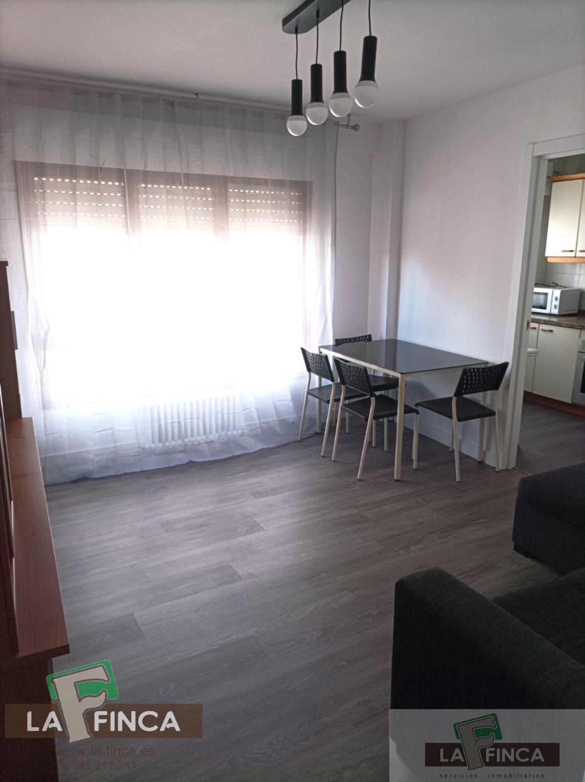 For sale of flat in Oviedo