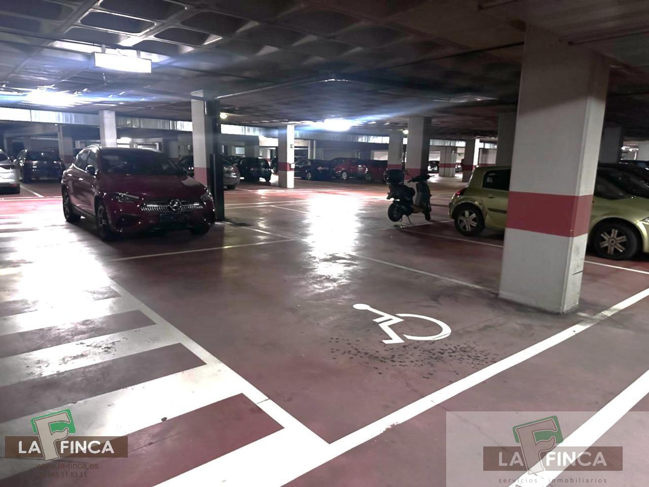 For sale of garage in Oviedo