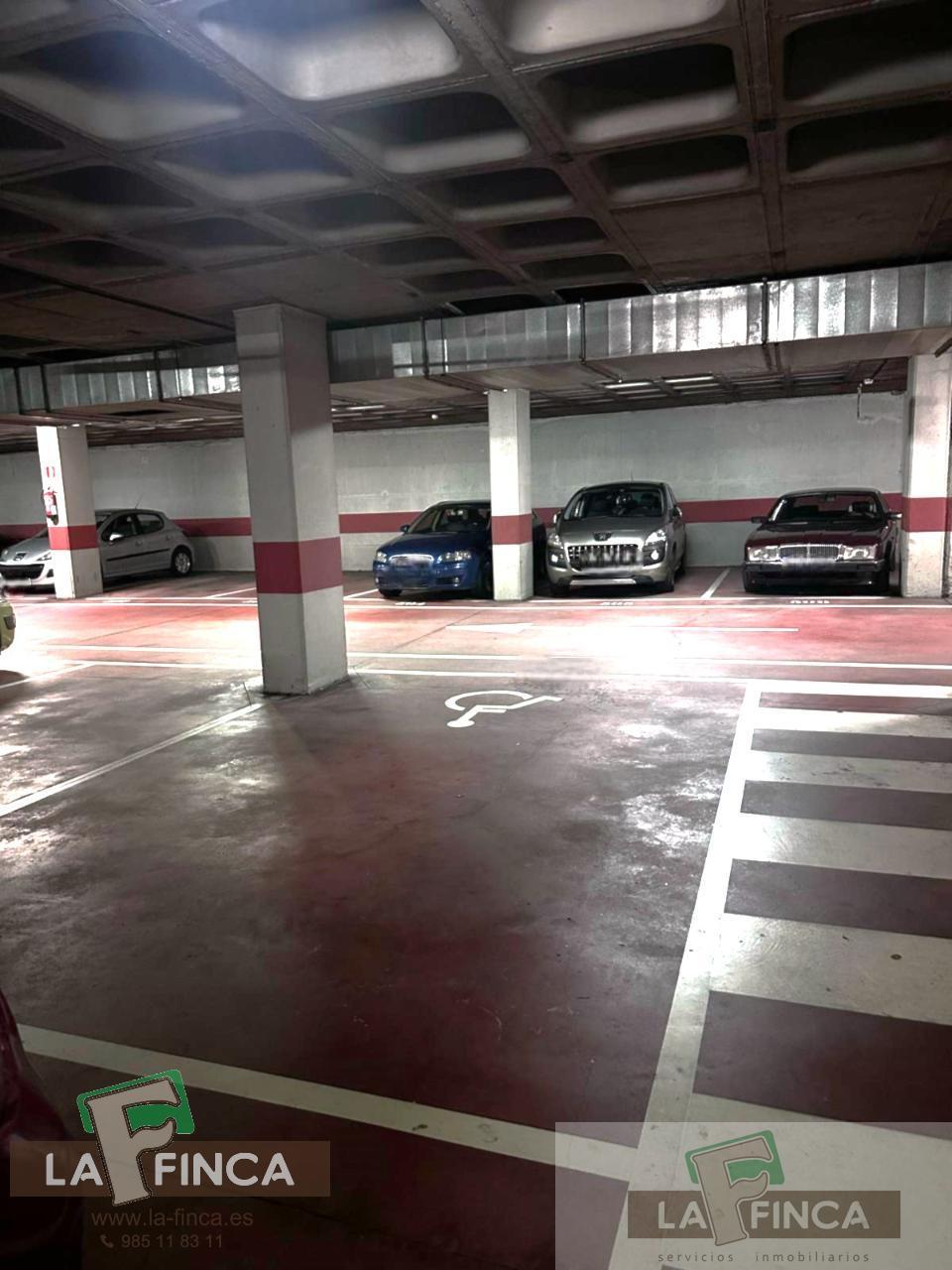 For sale of garage in Oviedo