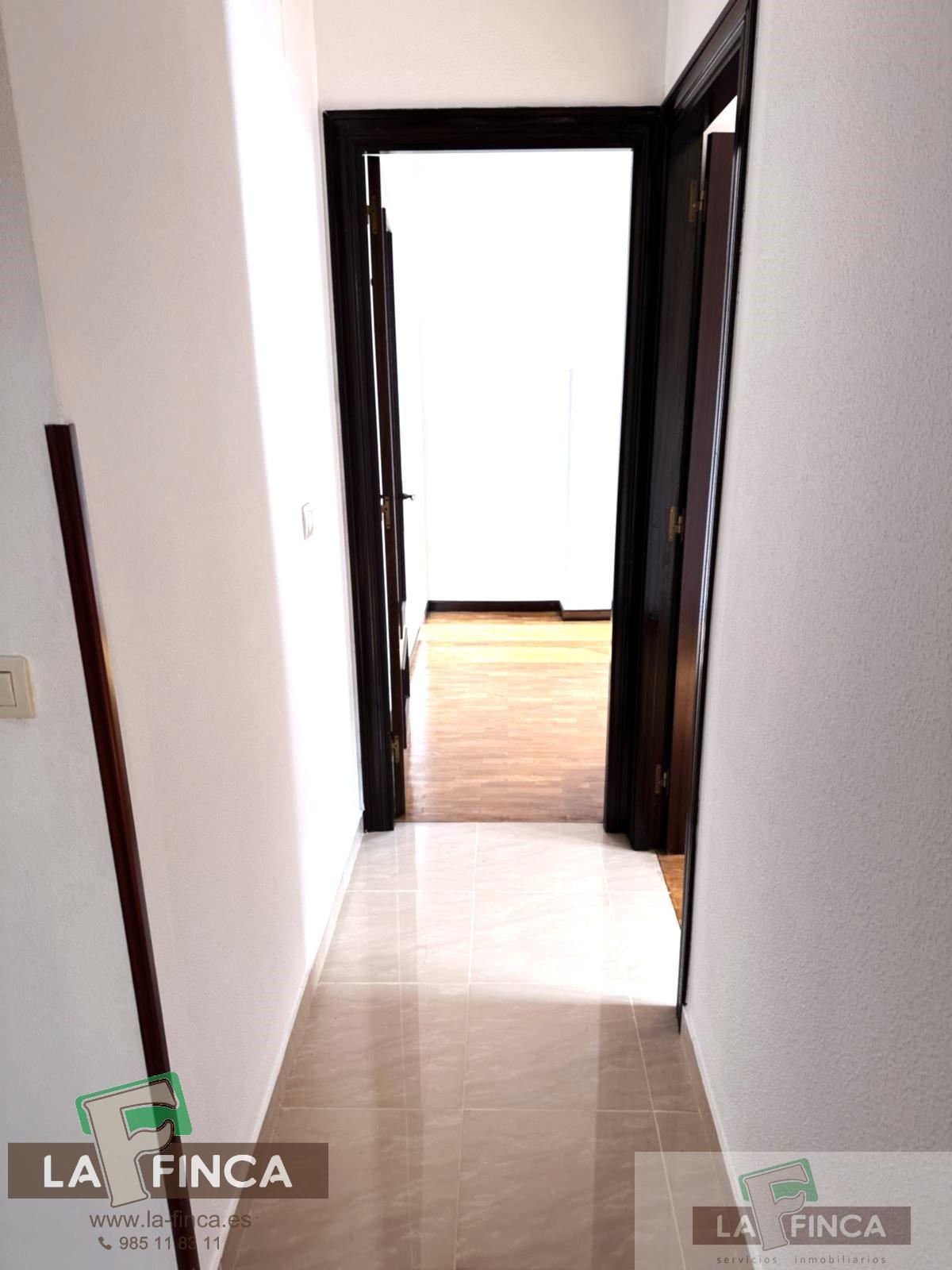 For sale of flat in Oviedo
