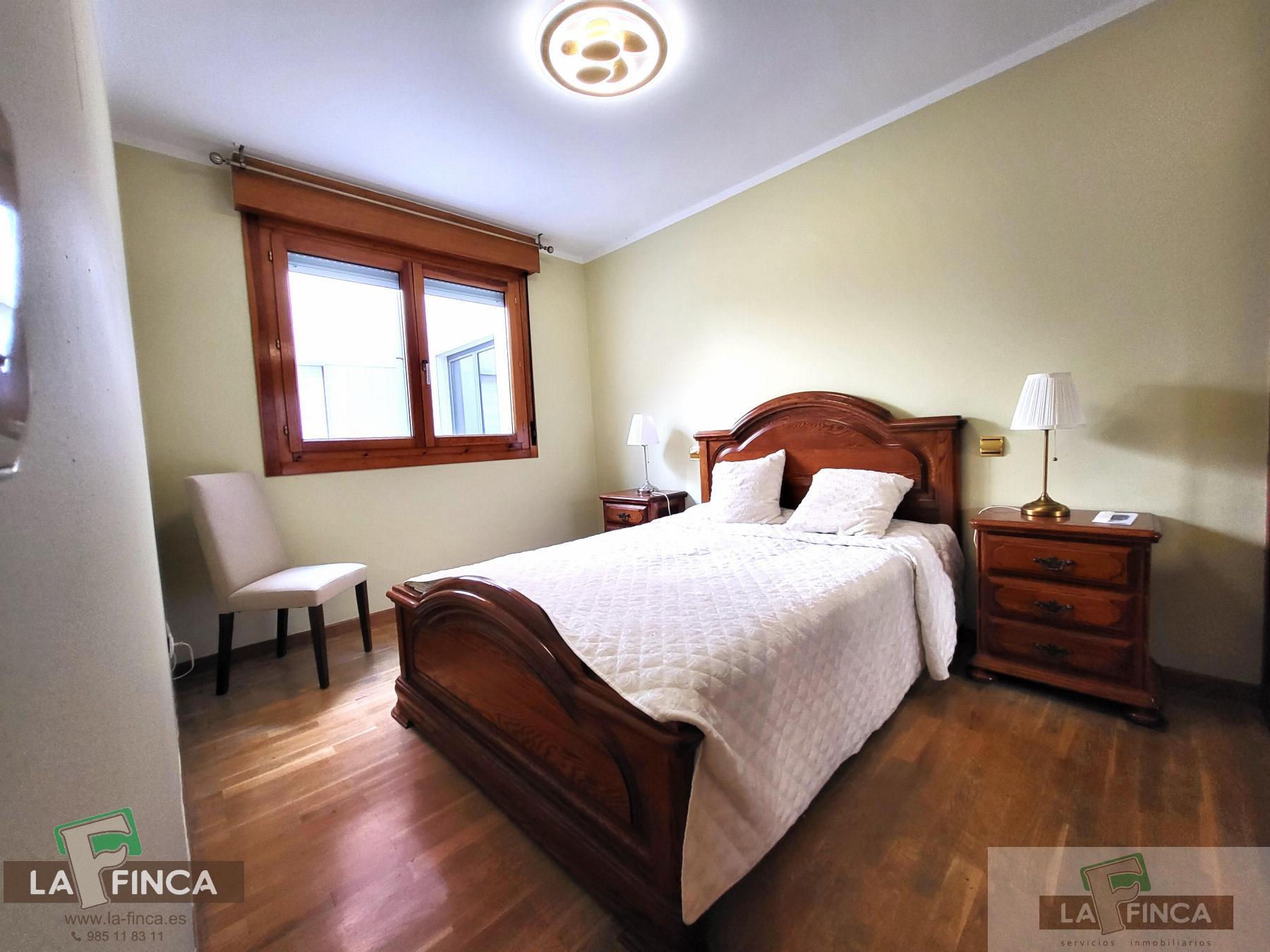 For sale of flat in Cangas del Narcea