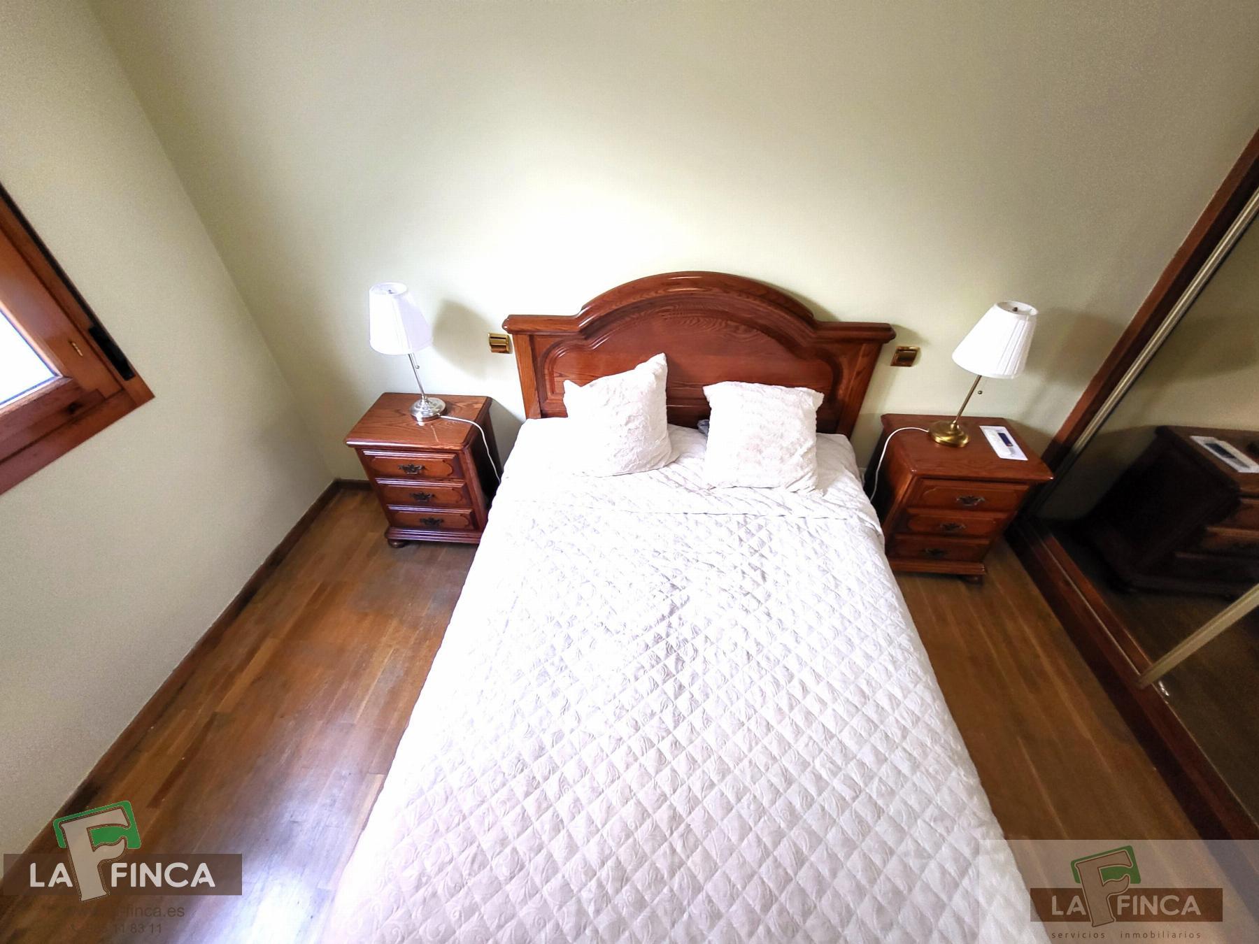 For sale of flat in Cangas del Narcea