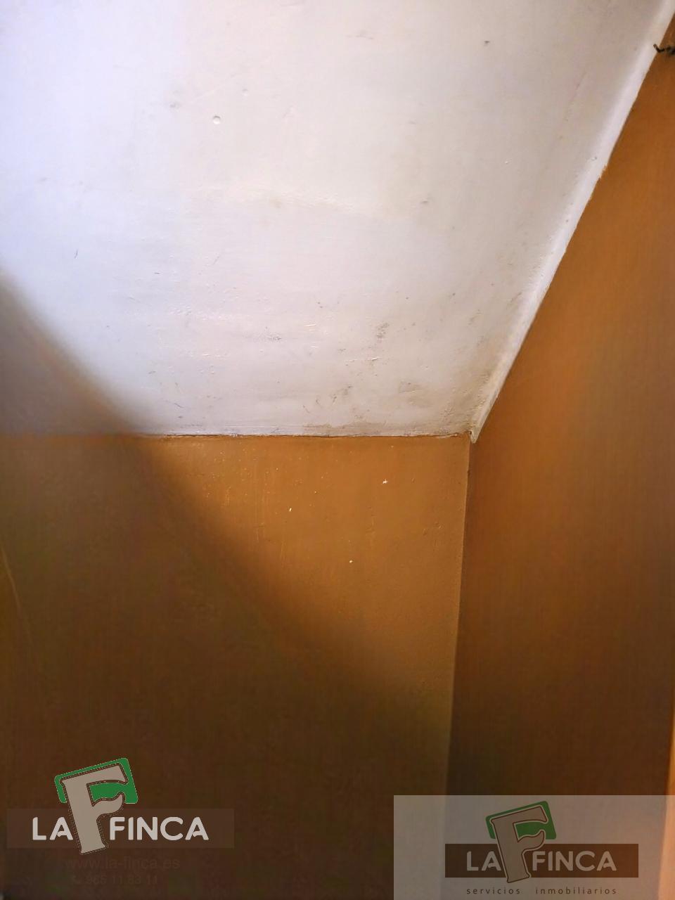 For sale of flat in Cangas del Narcea