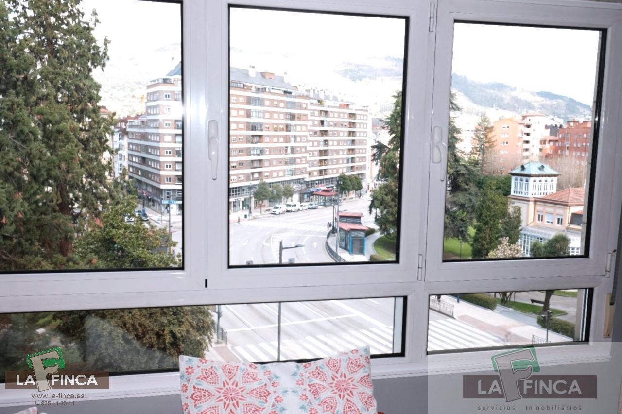 For sale of flat in Oviedo