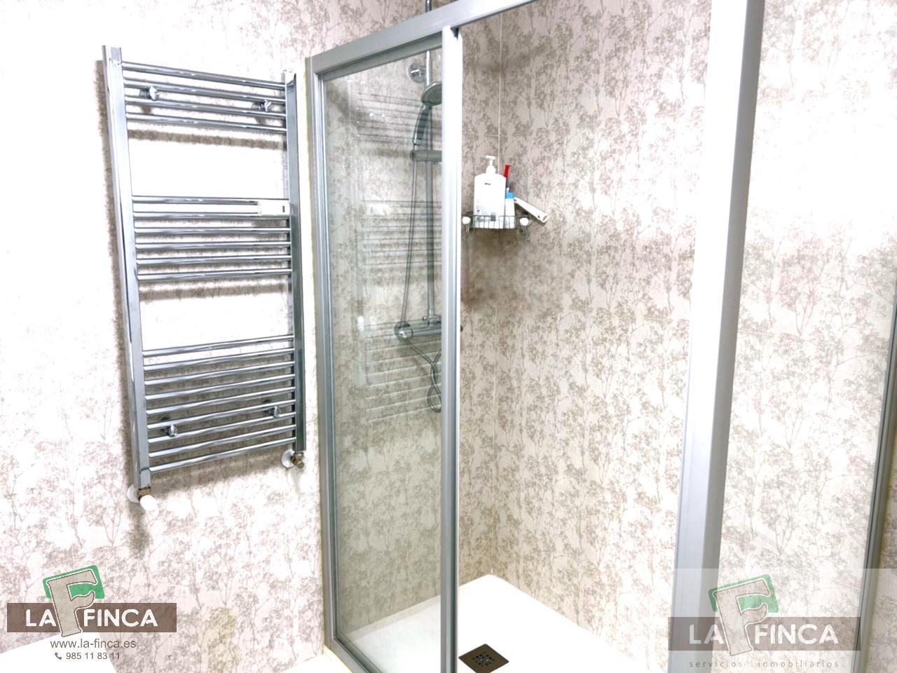 Venta de piso en Oviedo