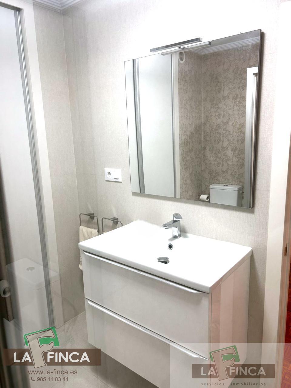 Venta de piso en Oviedo