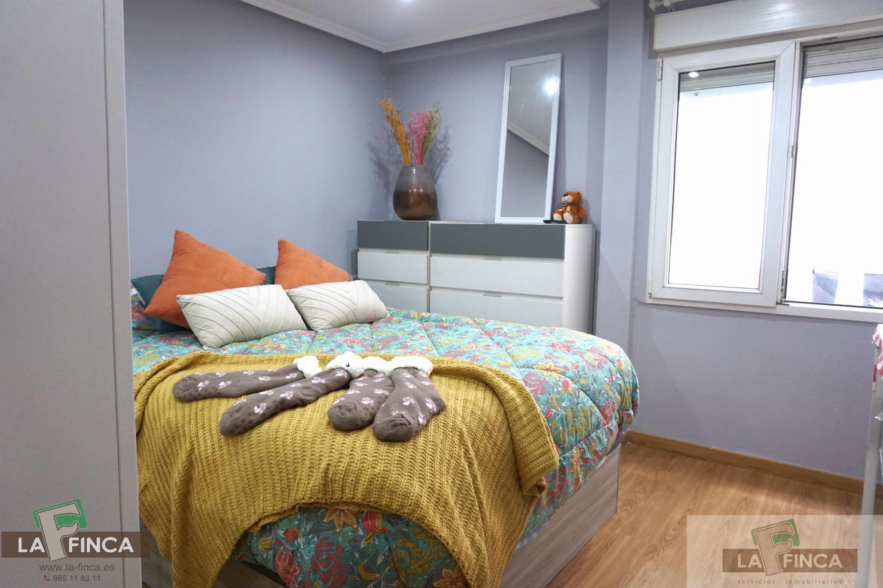 For sale of flat in Oviedo