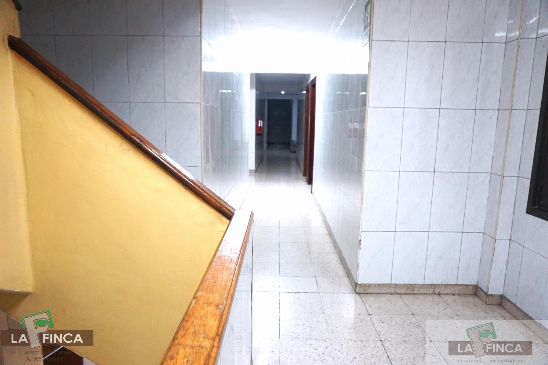 For sale of flat in Oviedo