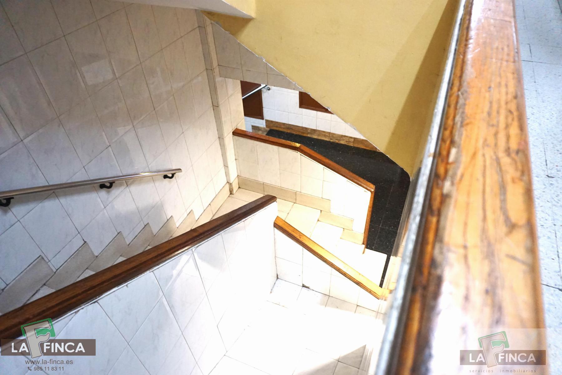 For sale of flat in Oviedo