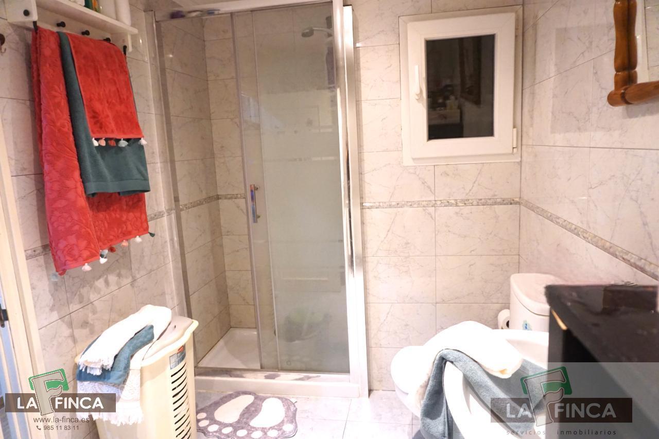 For sale of flat in Oviedo
