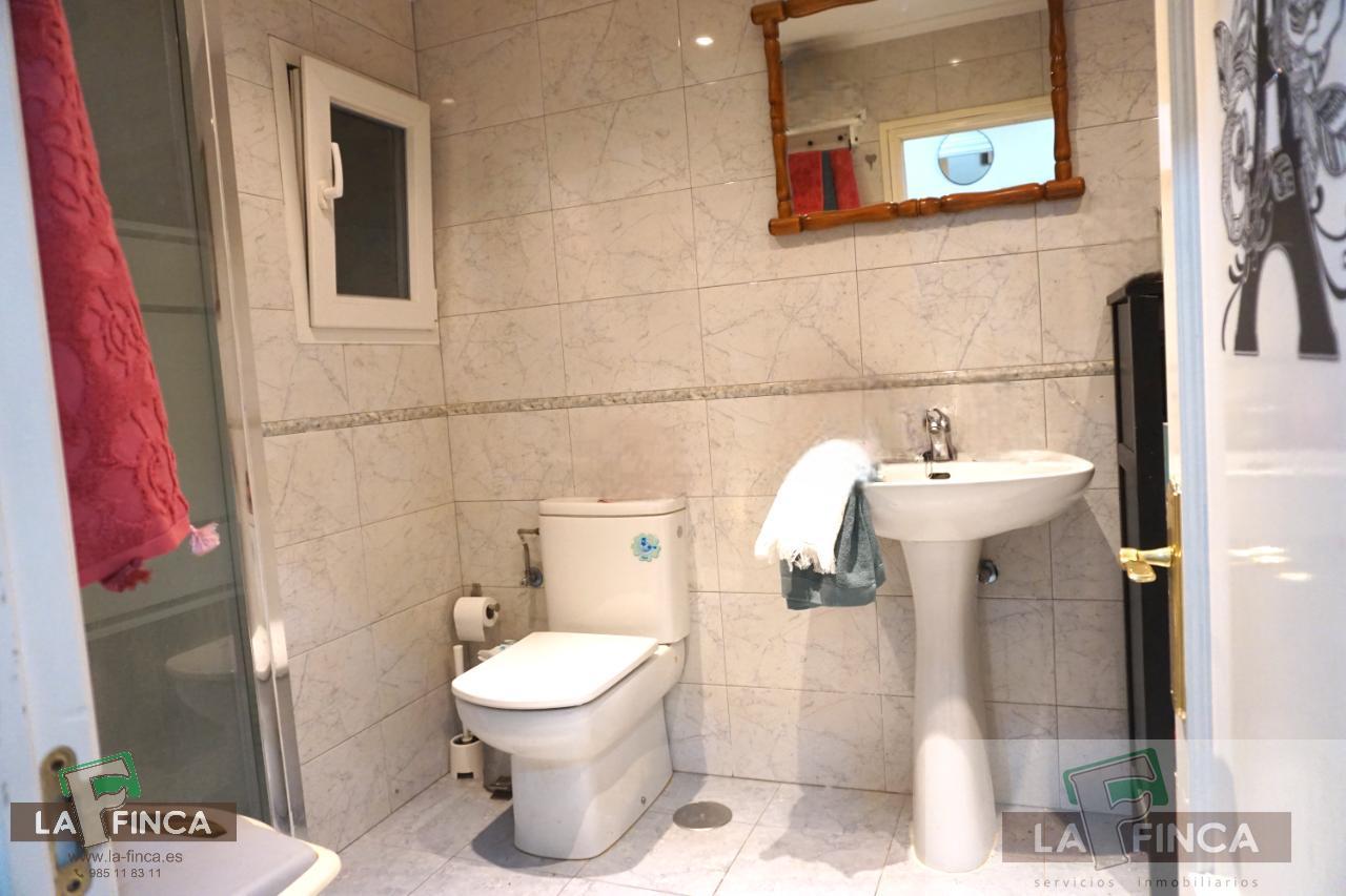 For sale of flat in Oviedo
