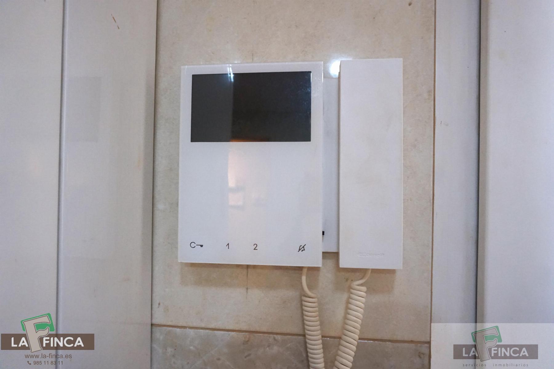 For sale of flat in Oviedo