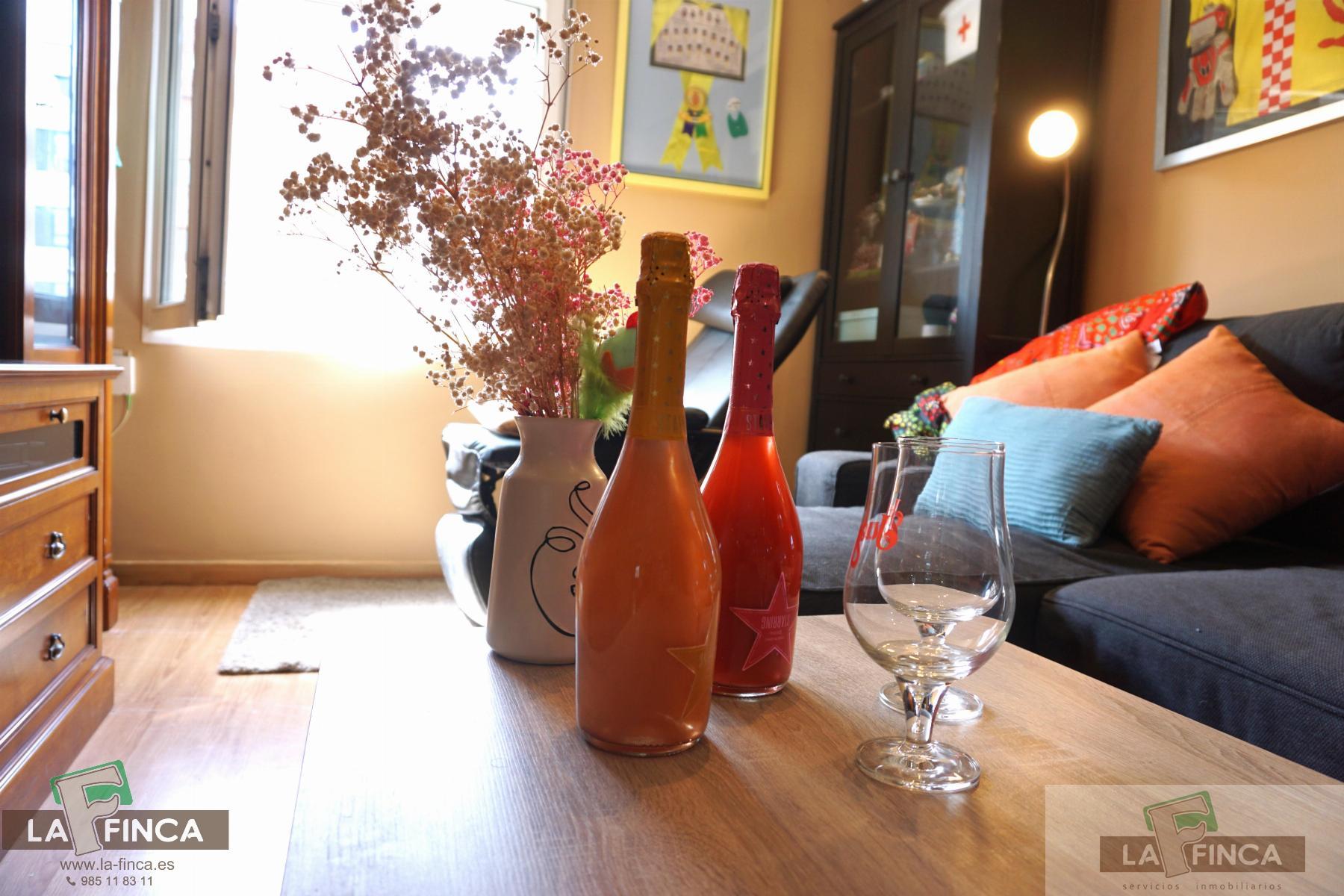 For sale of flat in Oviedo