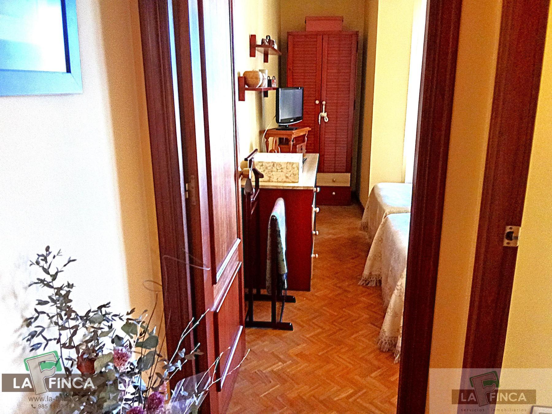 Venta de piso en Oviedo